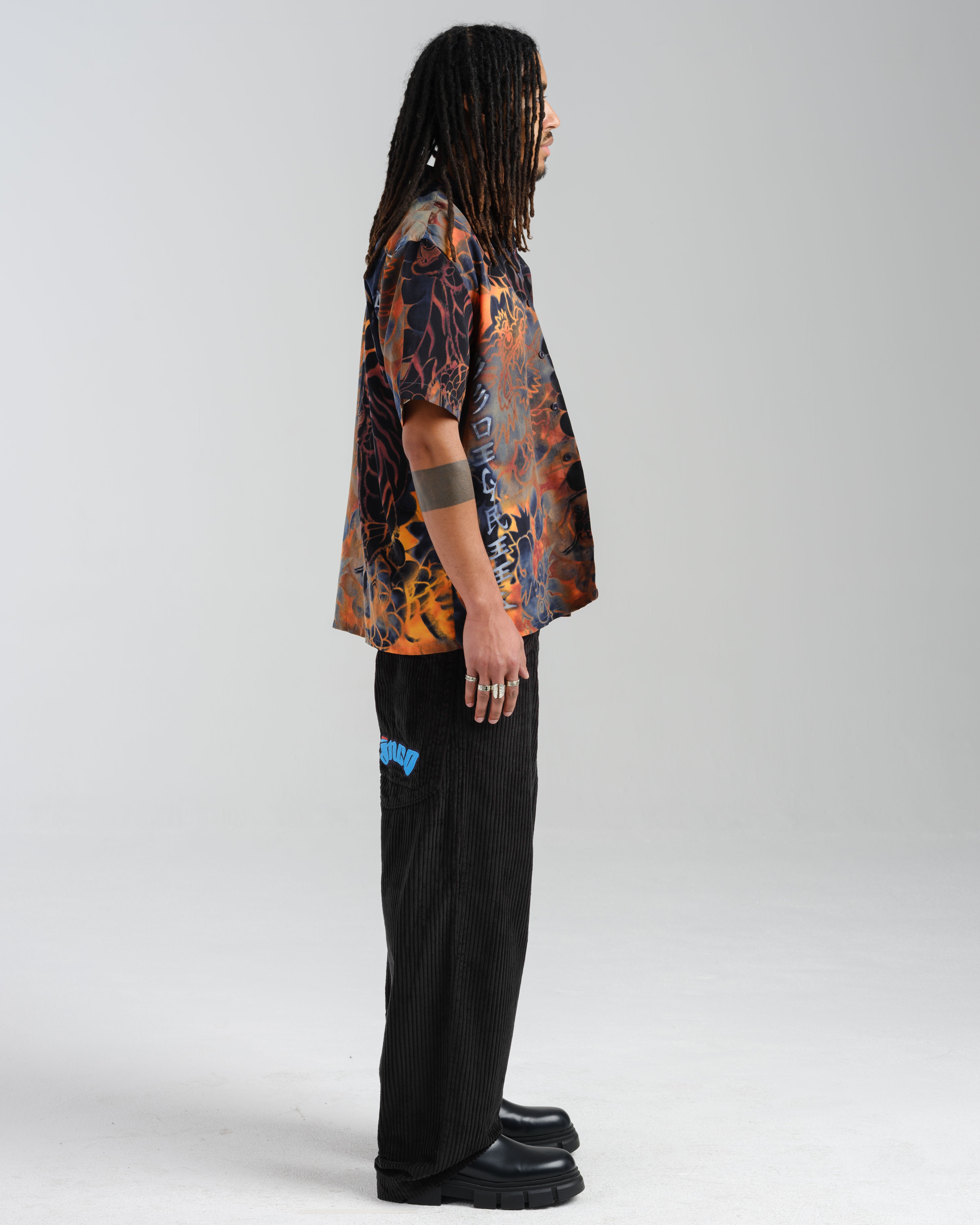 169 Low Down. 20". 4 Wale Corduroy. Black.