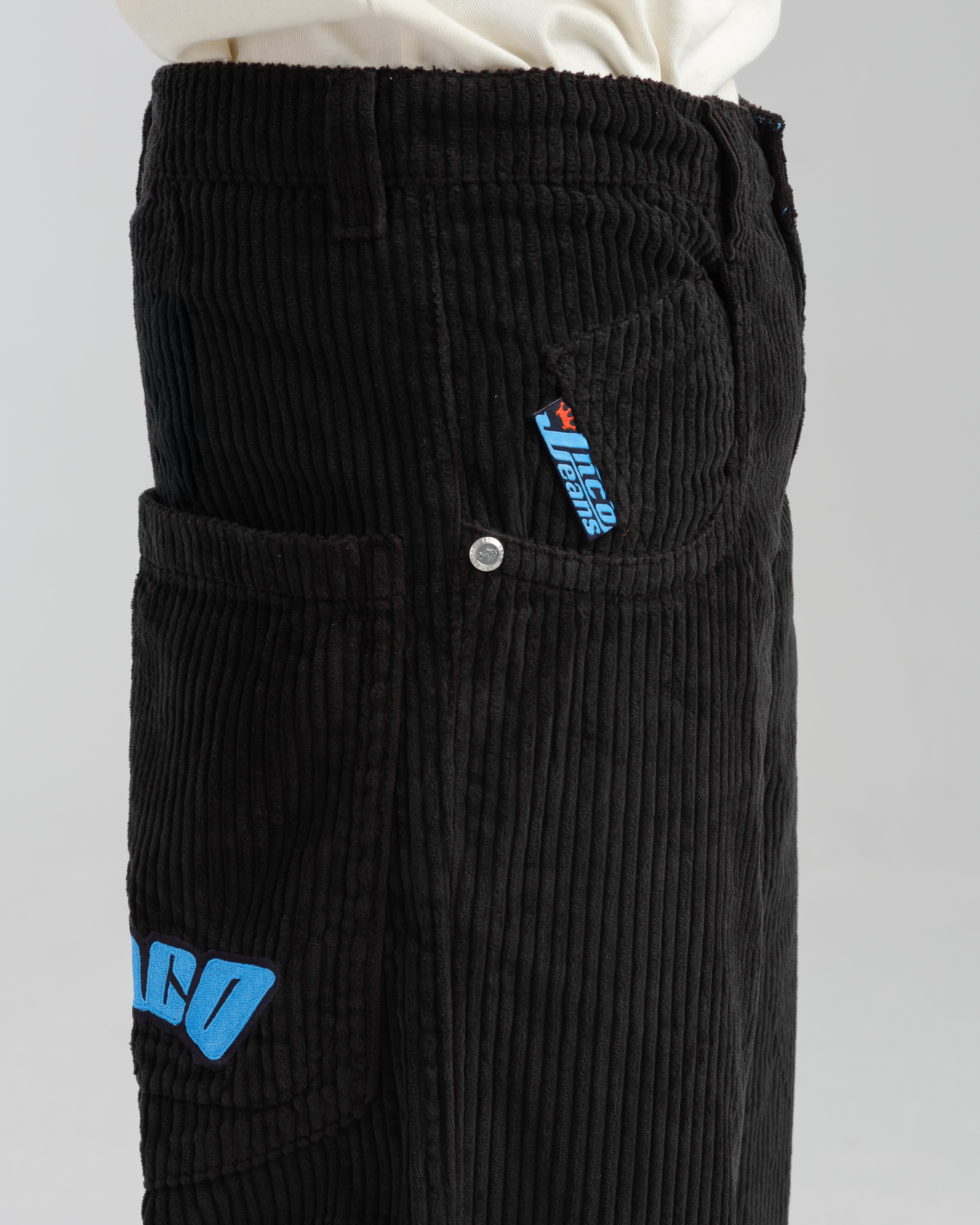 169 Low Down. 20". 4 Wale Corduroy. Black.