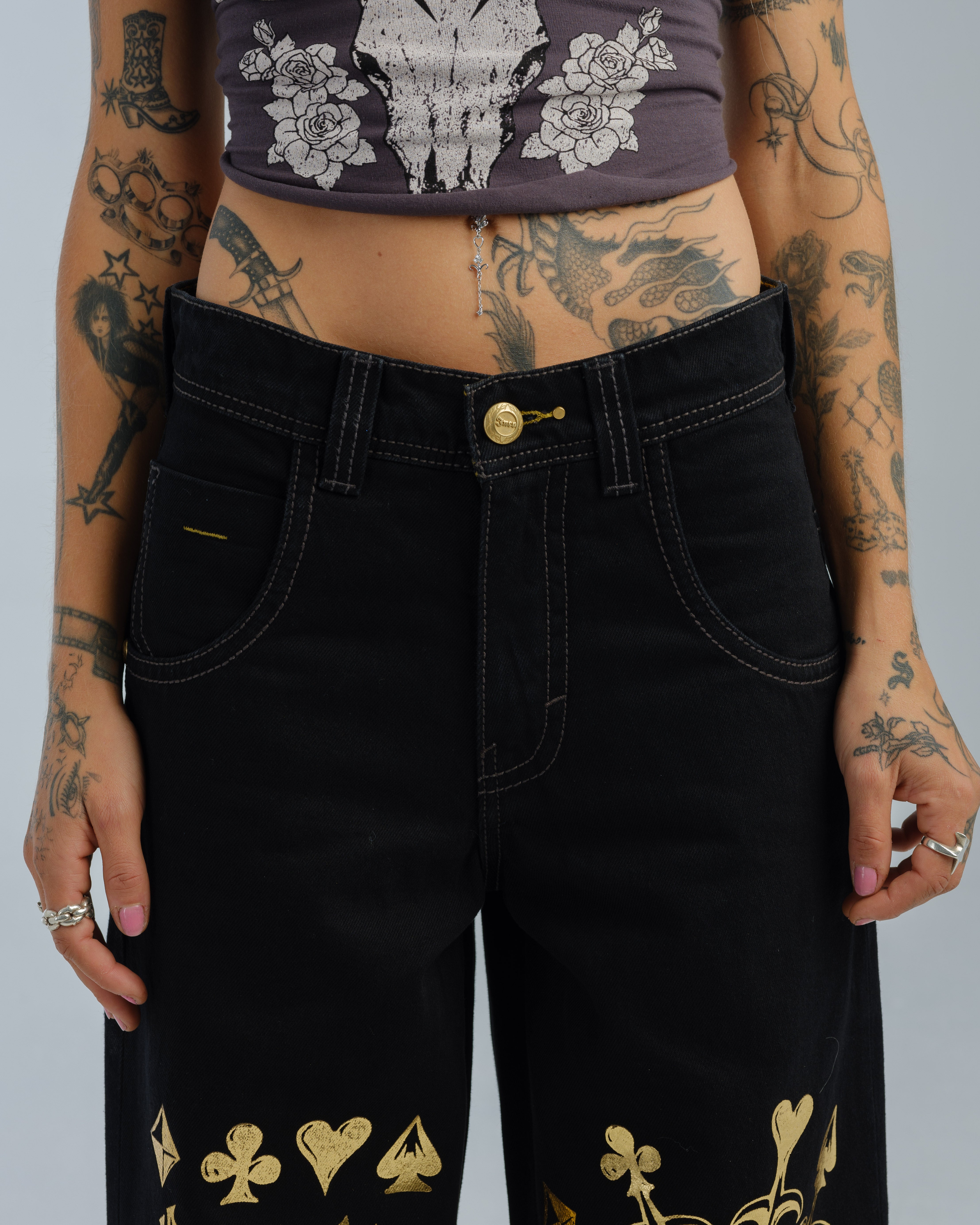 W Gambler. 23". Jet Black.