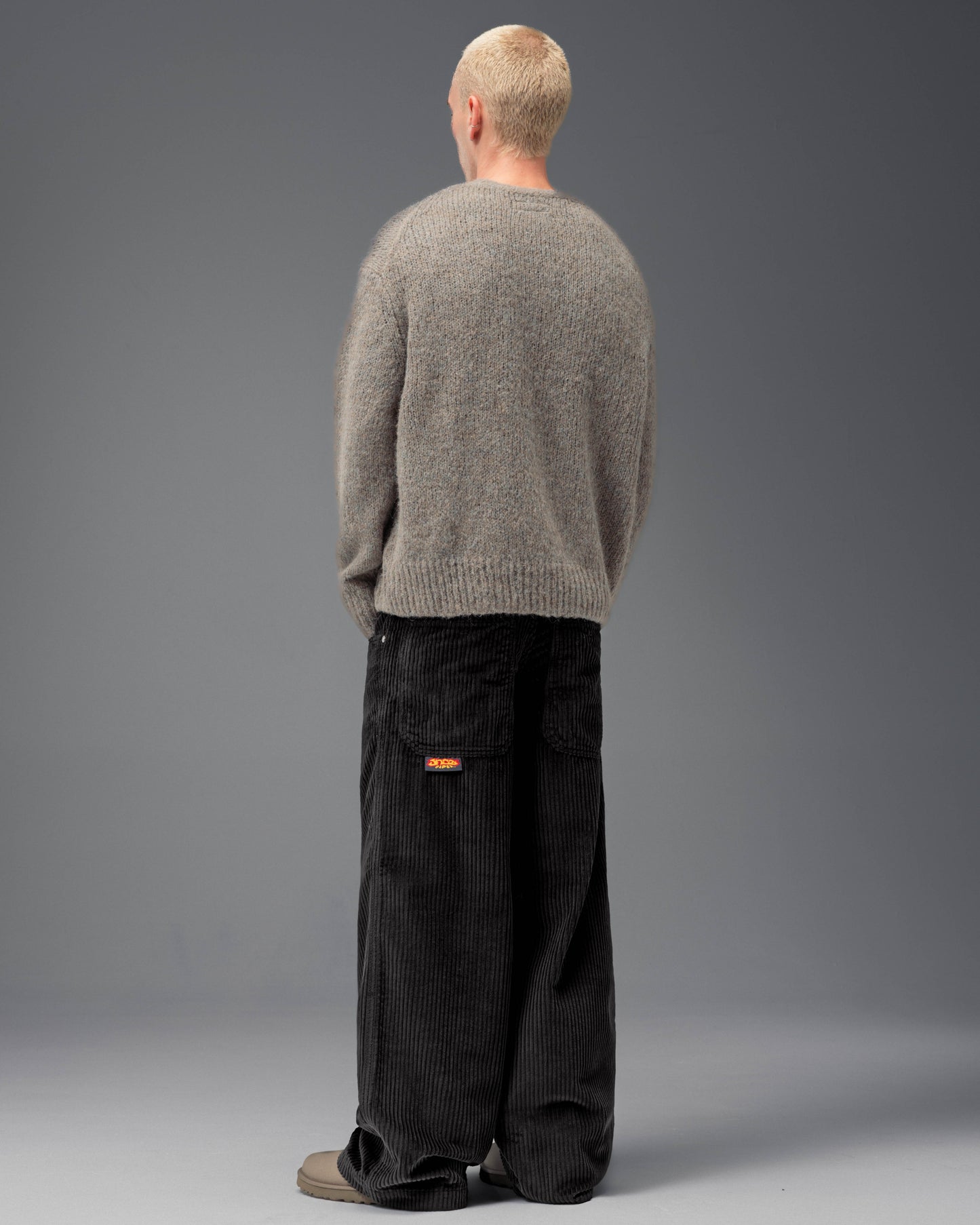 179 Pipes. 23". 4 Wale Corduroy. Black.