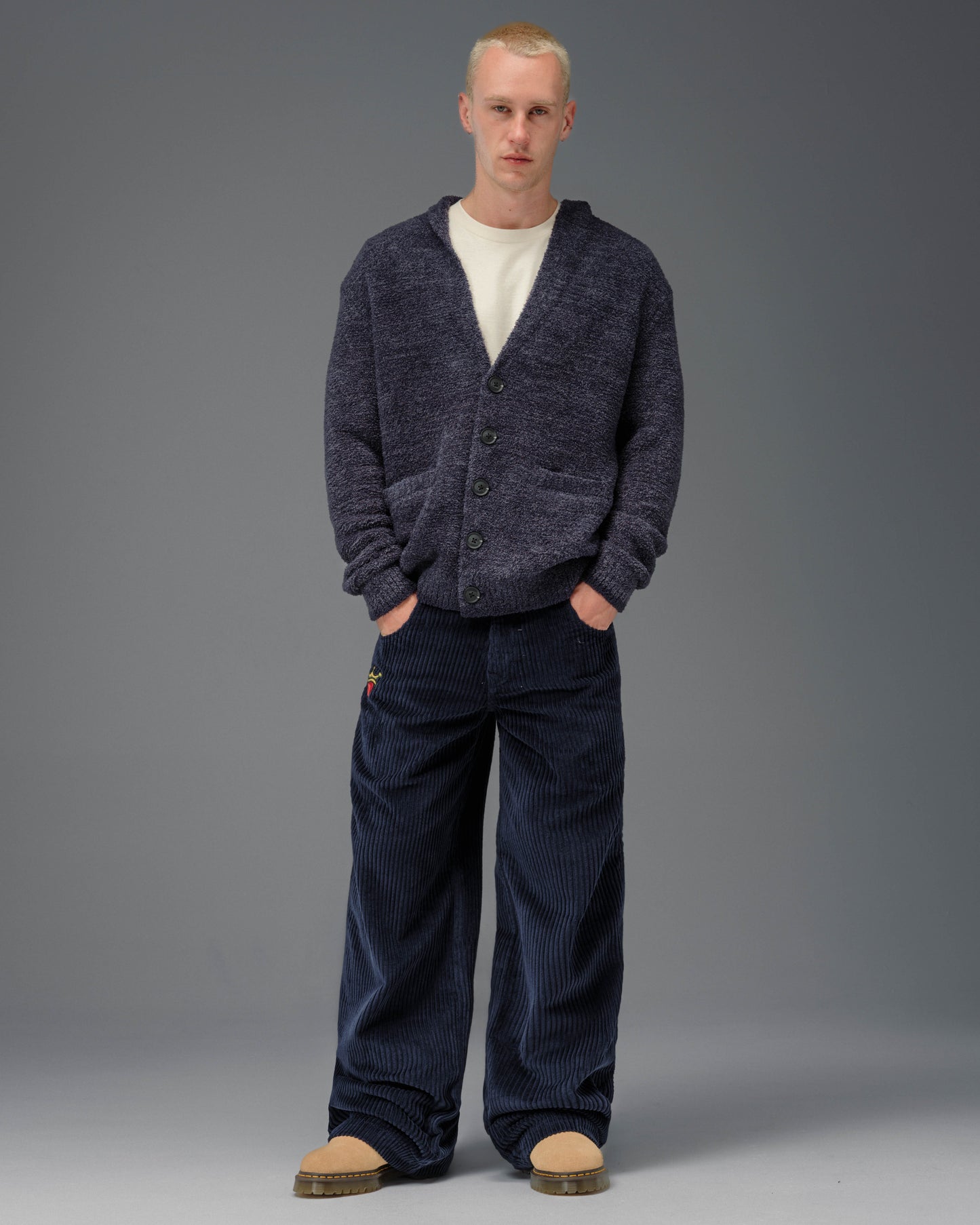 179 Pipes. 23". 4 Wale Corduroy. Navy.