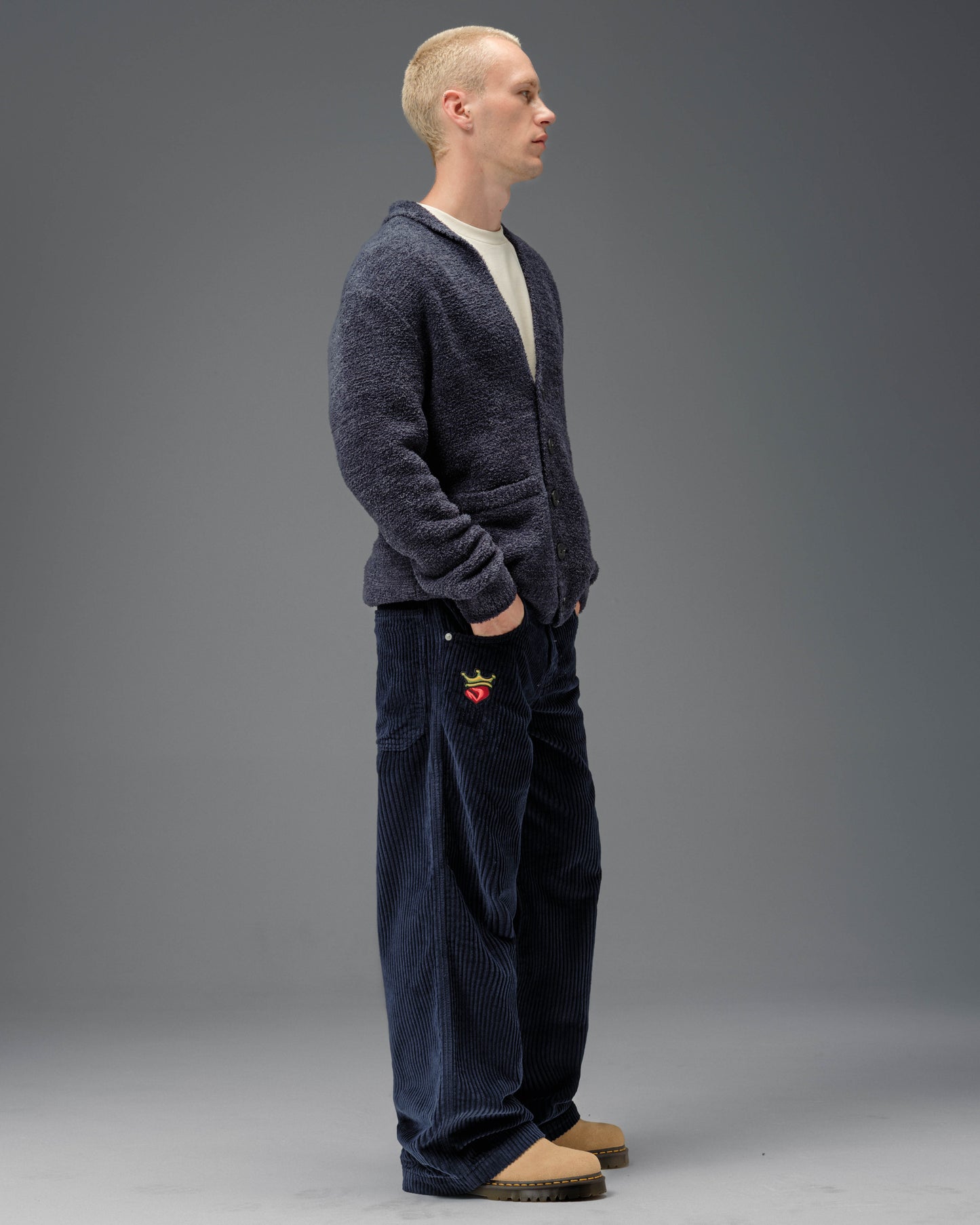 179 Pipes. 23". 4 Wale Corduroy. Navy.