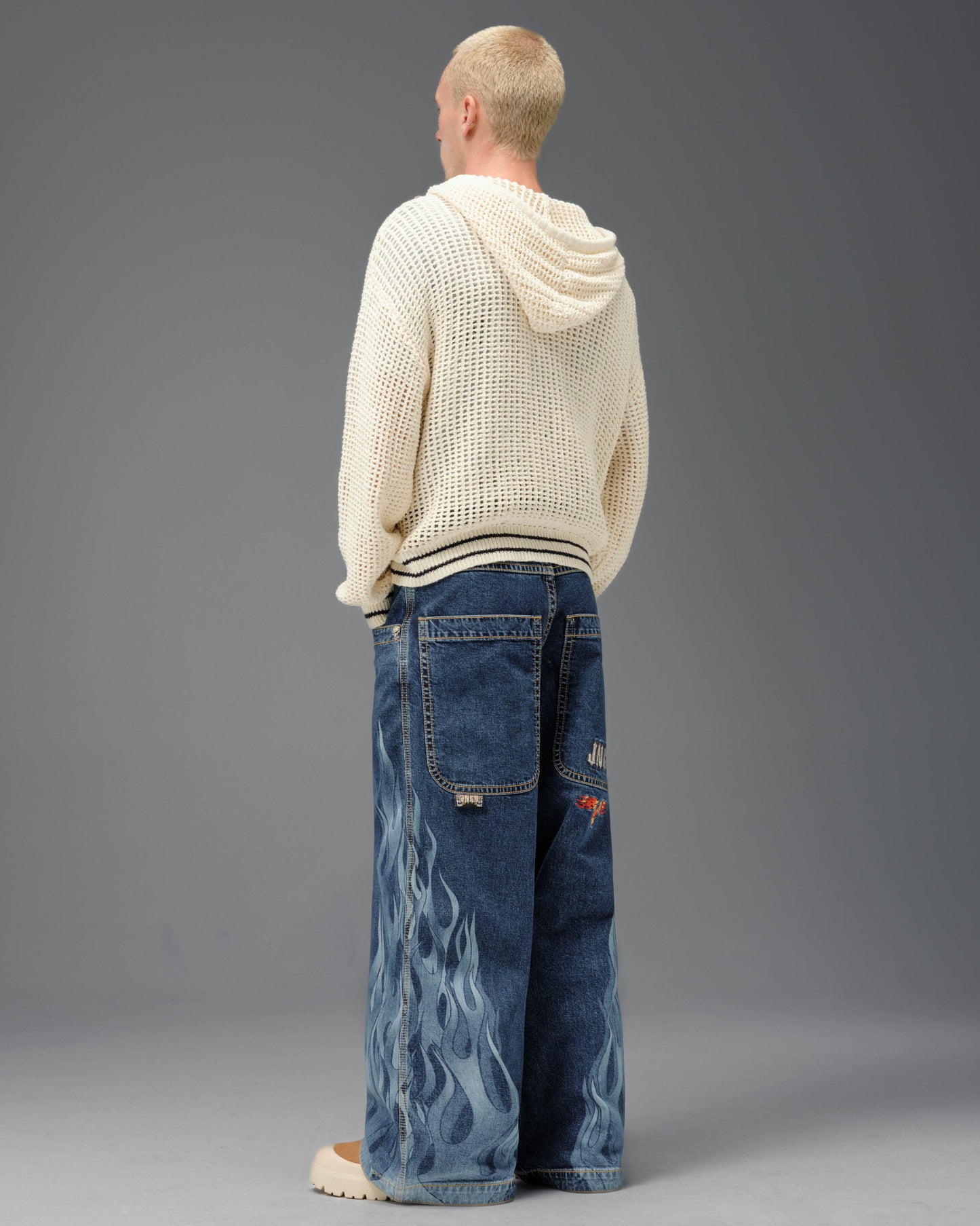 Flame Hellfire. 26". Dark Stone.