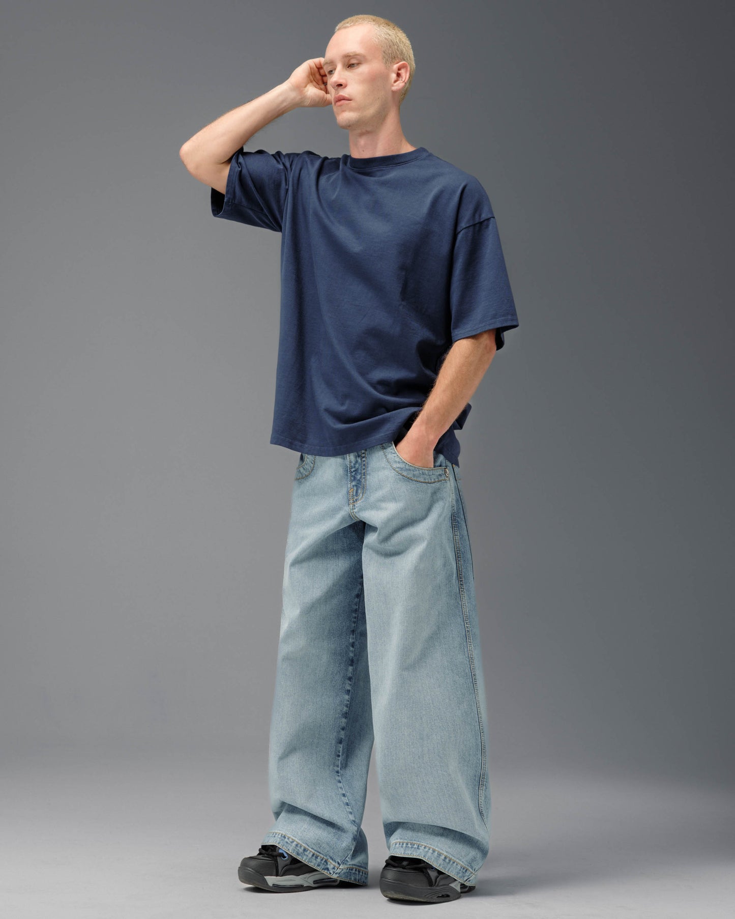 Hellfire. 26". Hand-Sand Vintage.