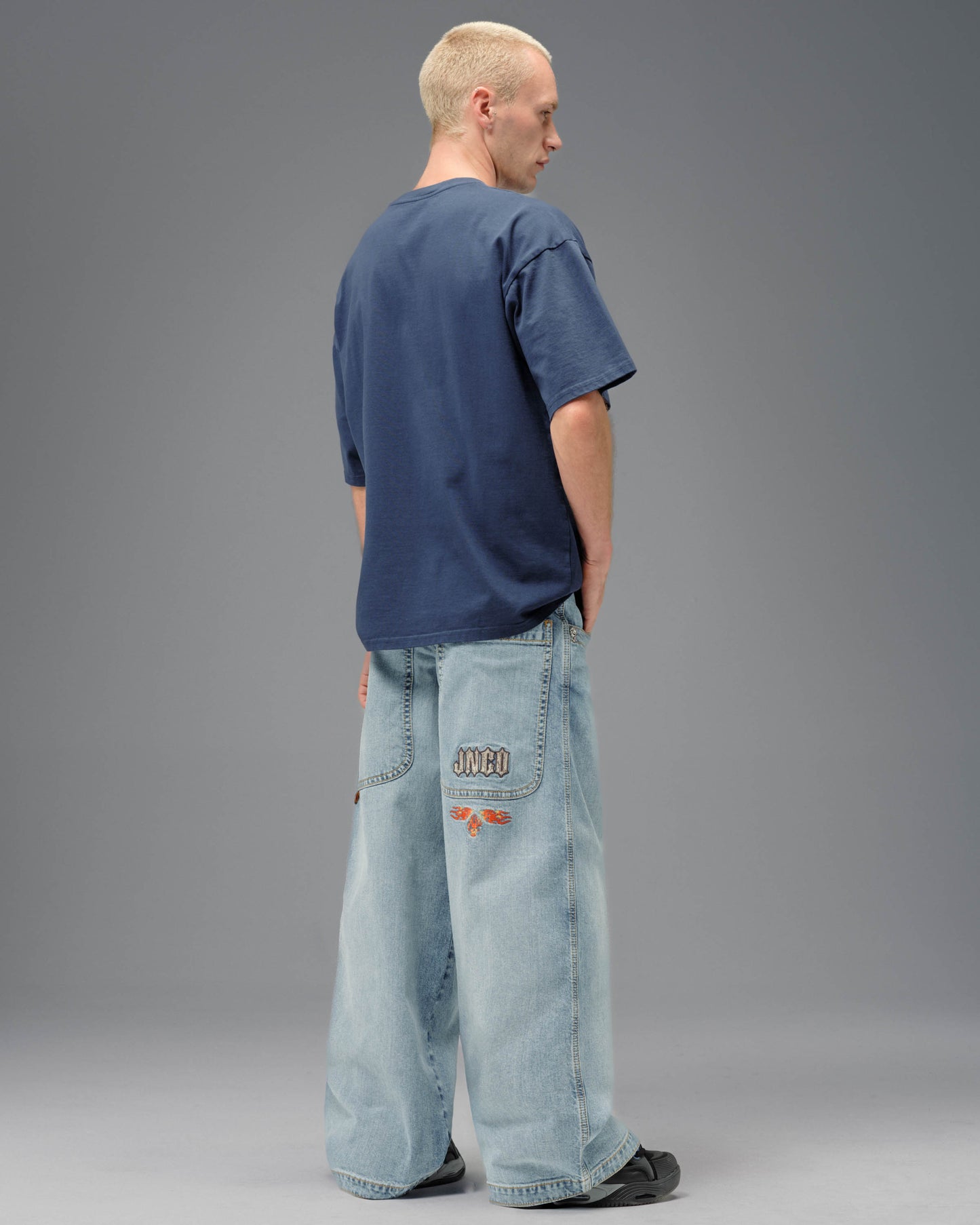 Hellfire. 26". Hand-Sand Vintage.