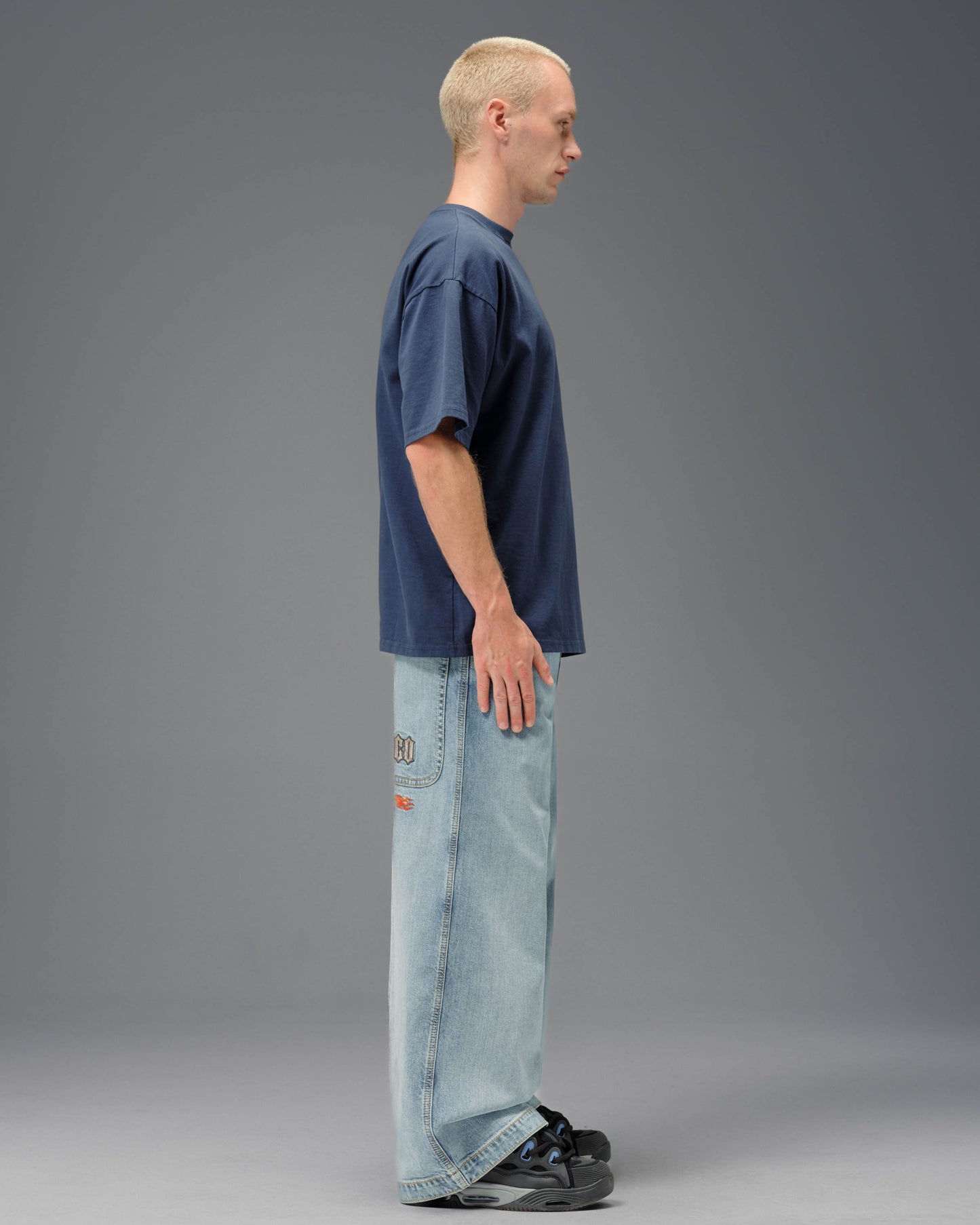 Hellfire. 26". Hand-Sand Vintage.