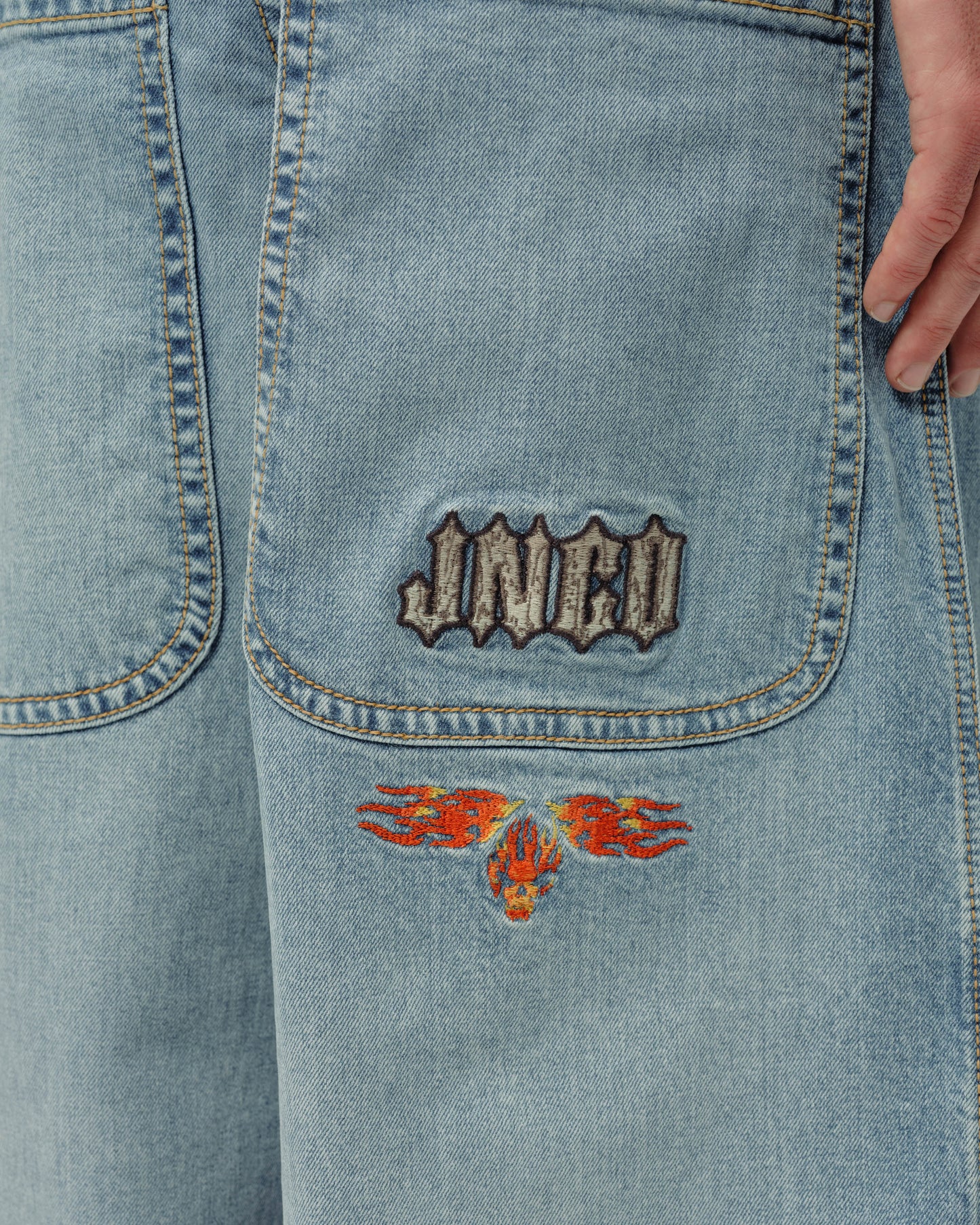 Hellfire. 26". Hand-Sand Vintage.