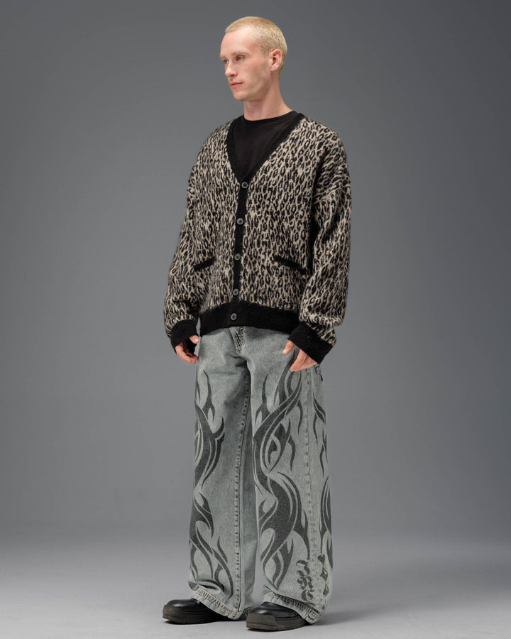 Flame Karatz. 23". Black Vintage.