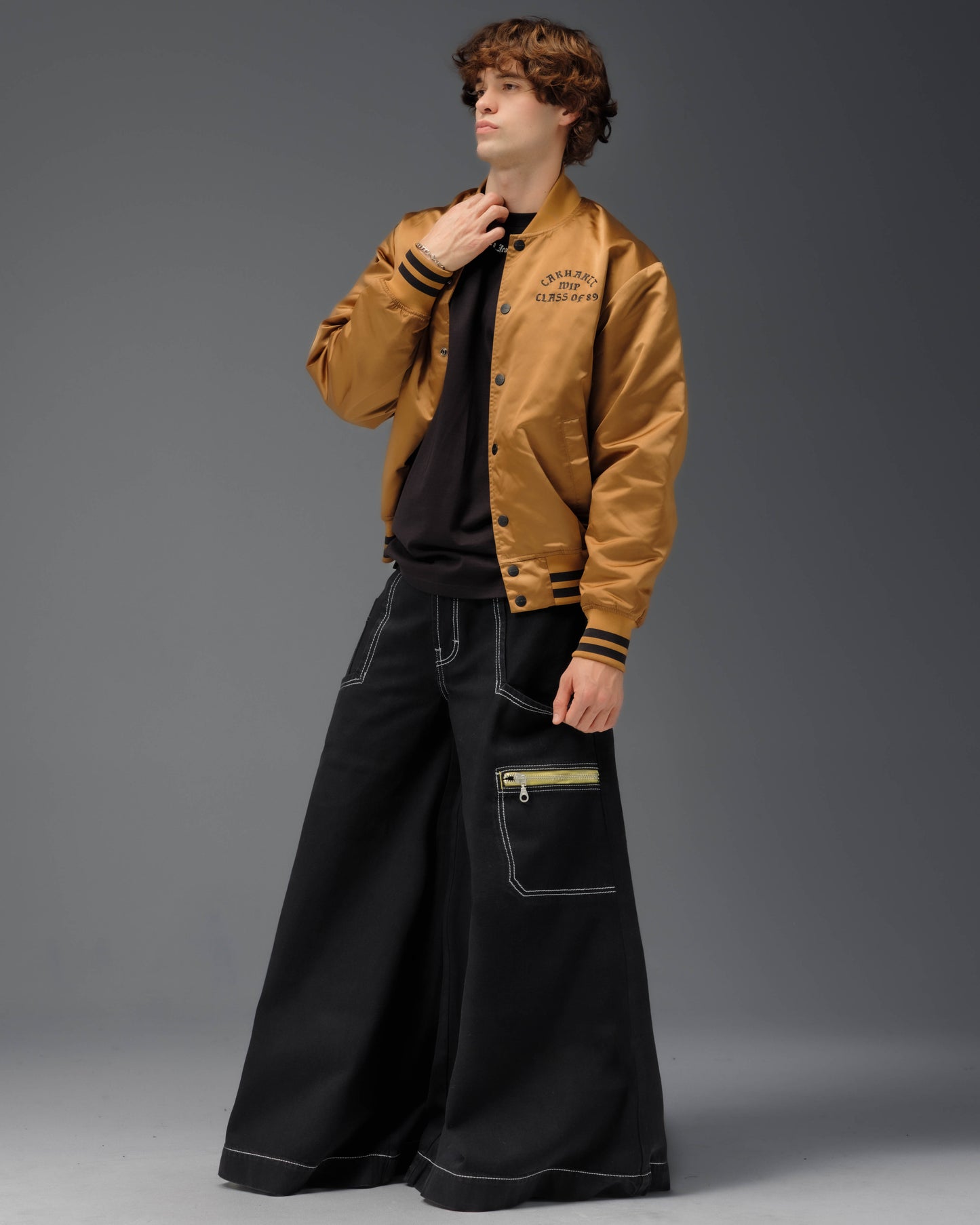 Crime Scene. 50". Jet Black.