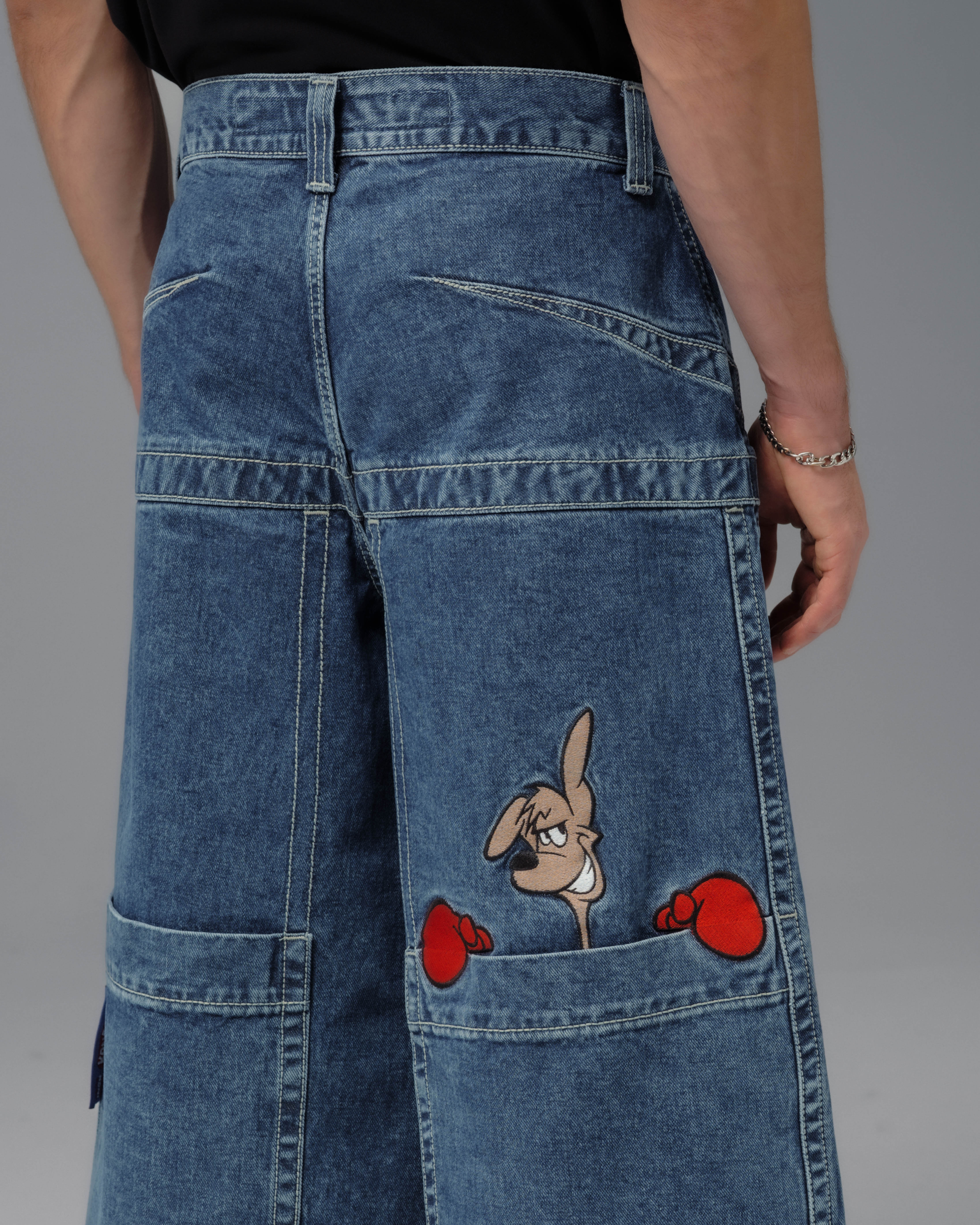 Kangaroo Jeans. 34