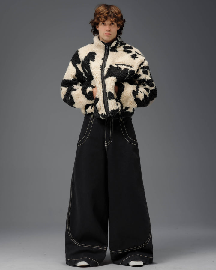 Kangaroo. 34". Jet Black.