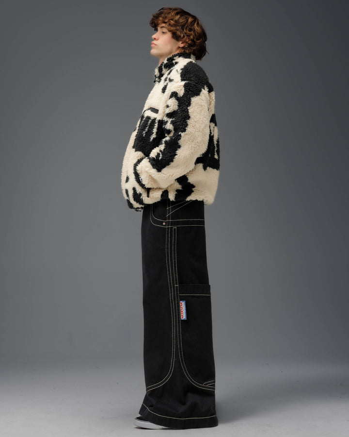 Kangaroo. 34". Jet Black.