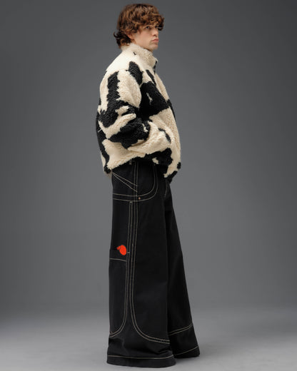 Kangaroo. 34". Jet Black.