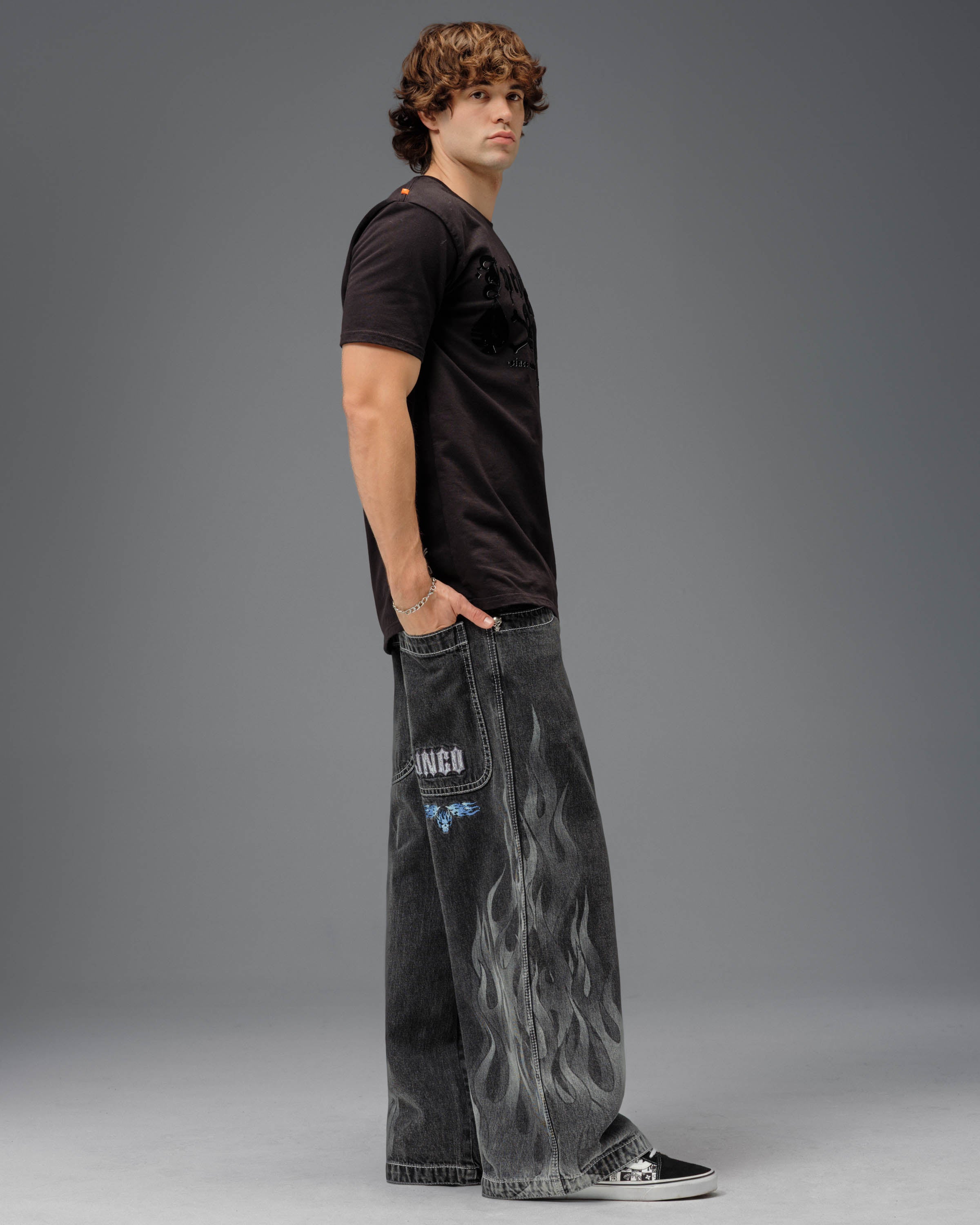 s*r様 【超激レア】00s jnco jeans炎 ブラックデニム SK8 Flame Hellfire Jeans. 26