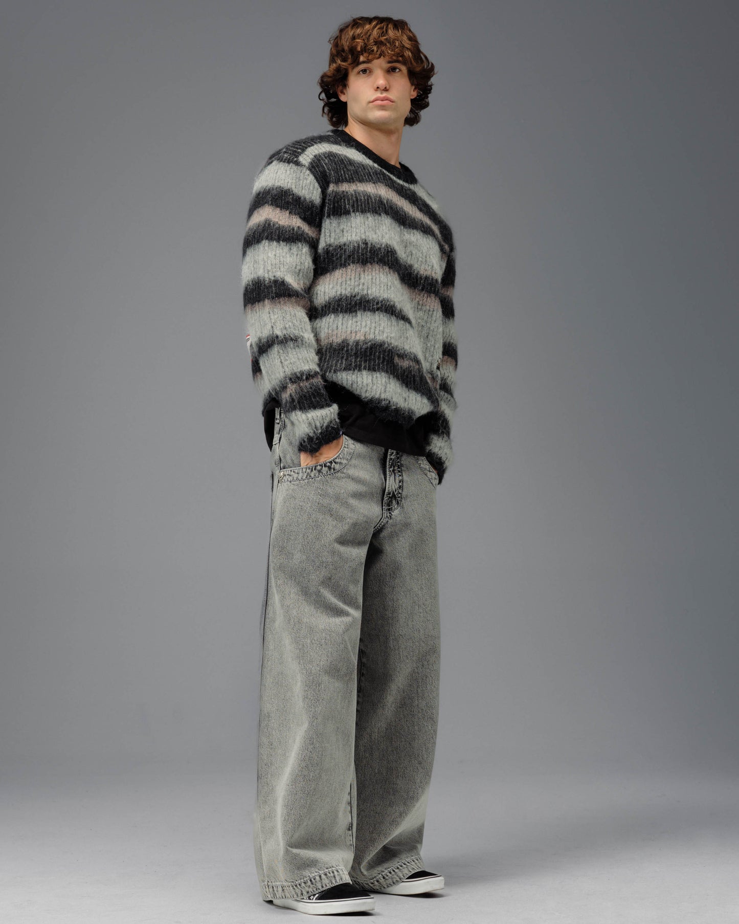 Hellfire. 26". Black Vintage.