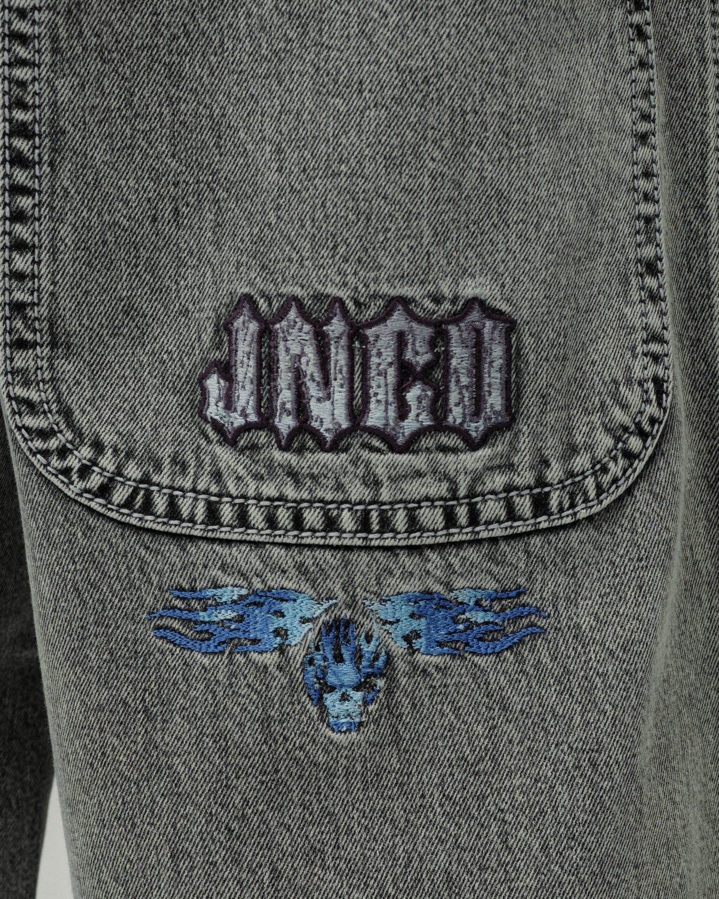 Hellfire. 26". Black Vintage.