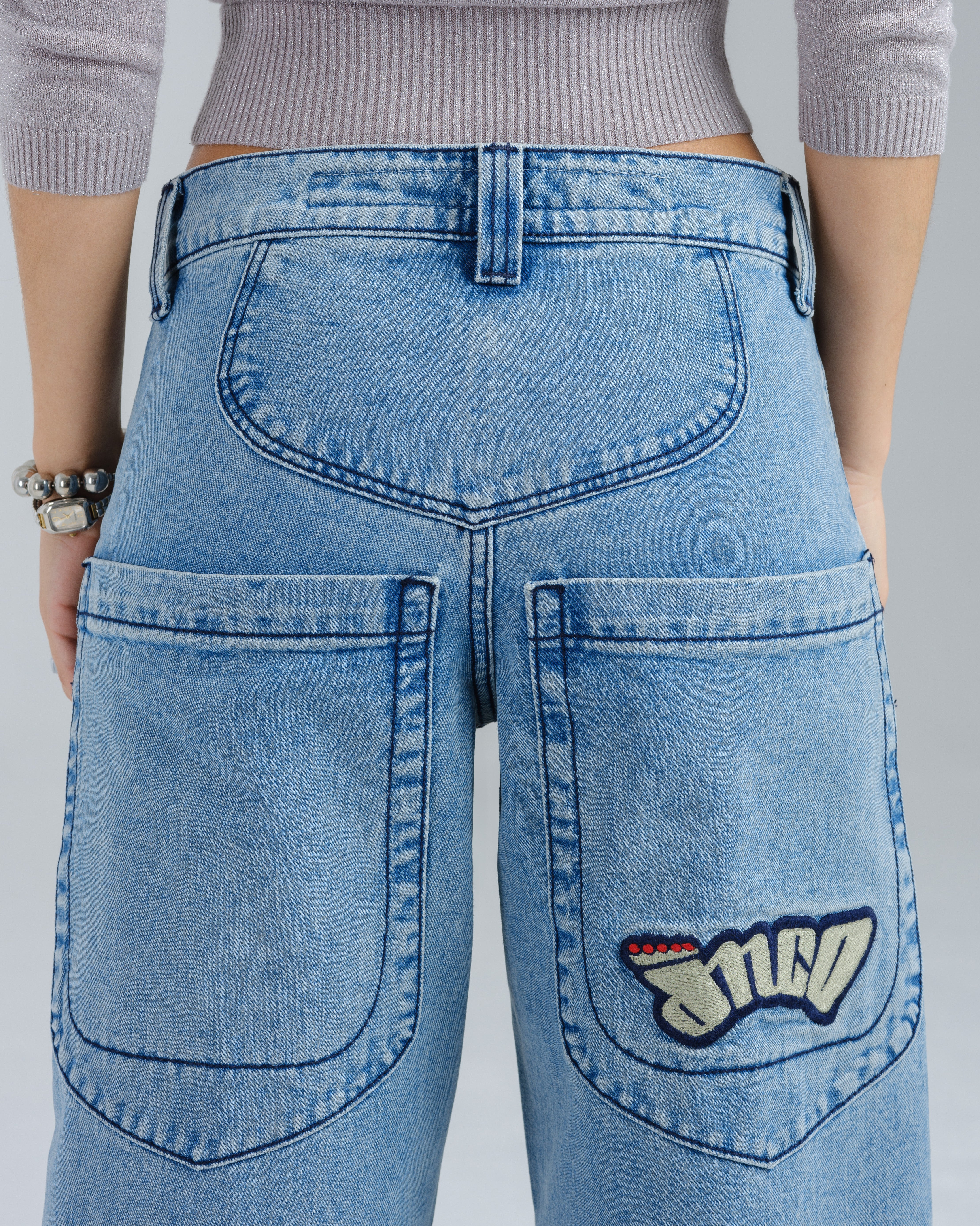 169 Low Down Jeans. 20