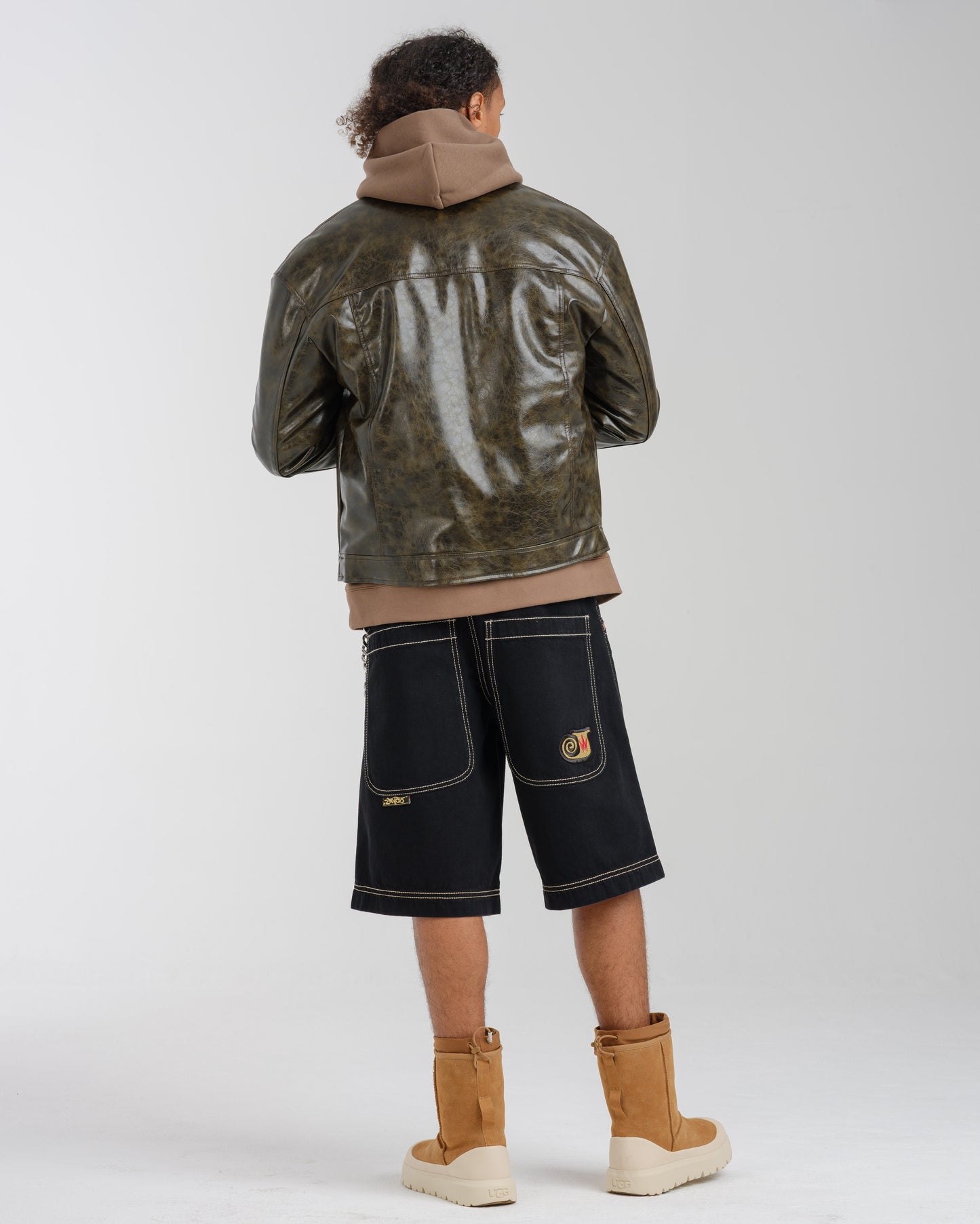 101 Twin Cannon Shorts. 14". Black/Gold J.