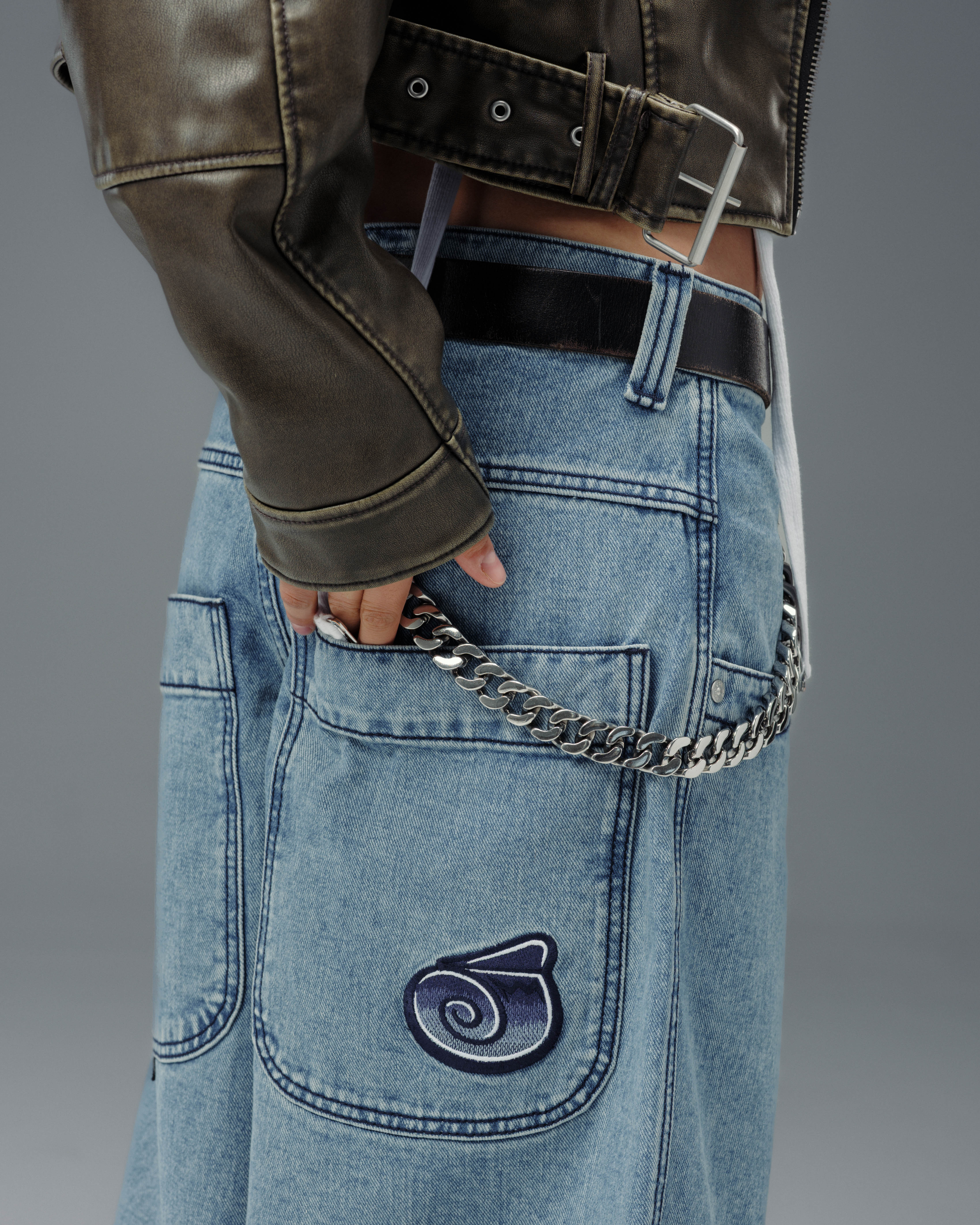 101 Twin Cannon Jeans. 26