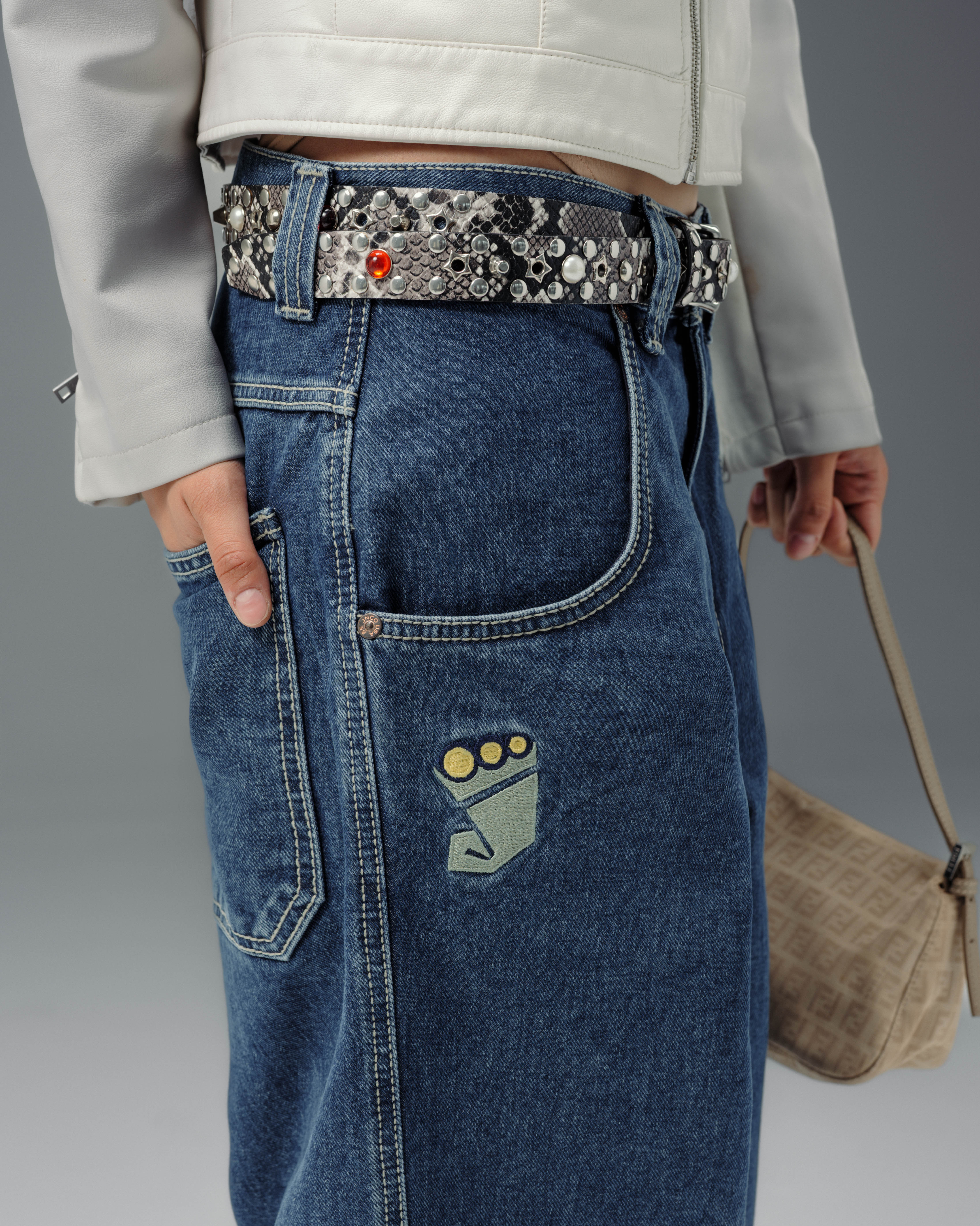 JNCO Jeans 179 デニム クロップドパンツ 刺繍入り 179 Pipes Jeans. 23