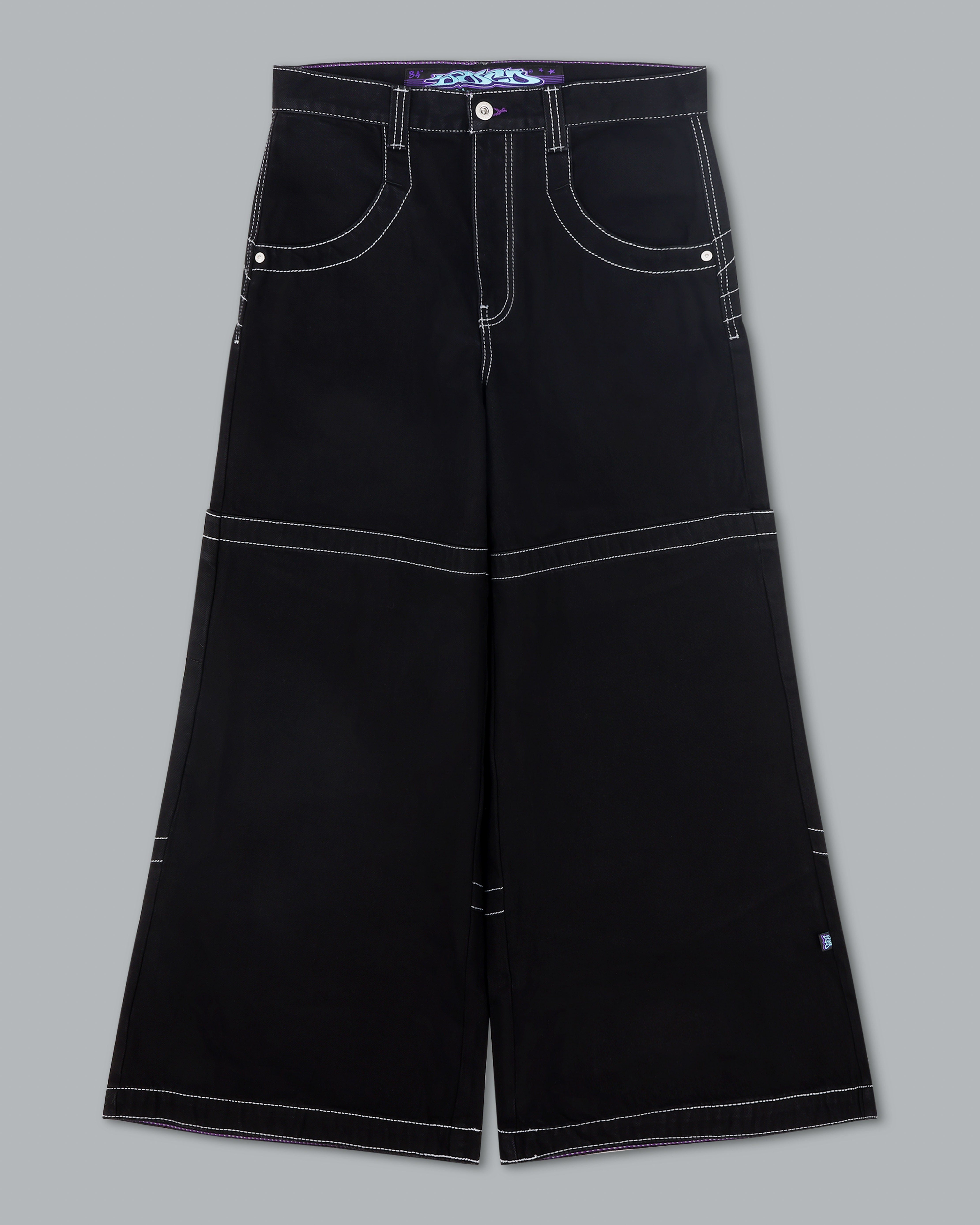 Hangin'. 34". Jet Black.