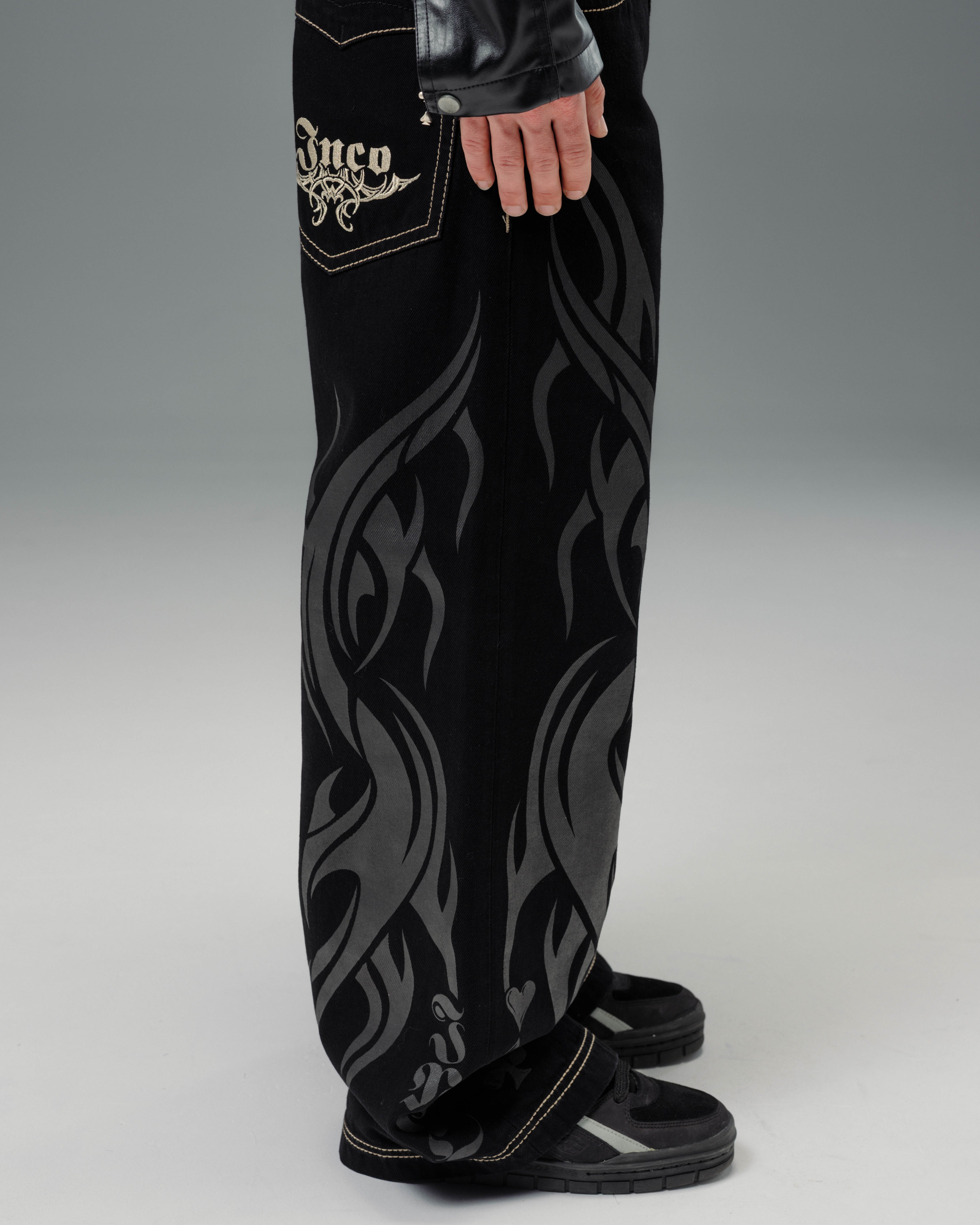 Flame Karatz Jeans. 23