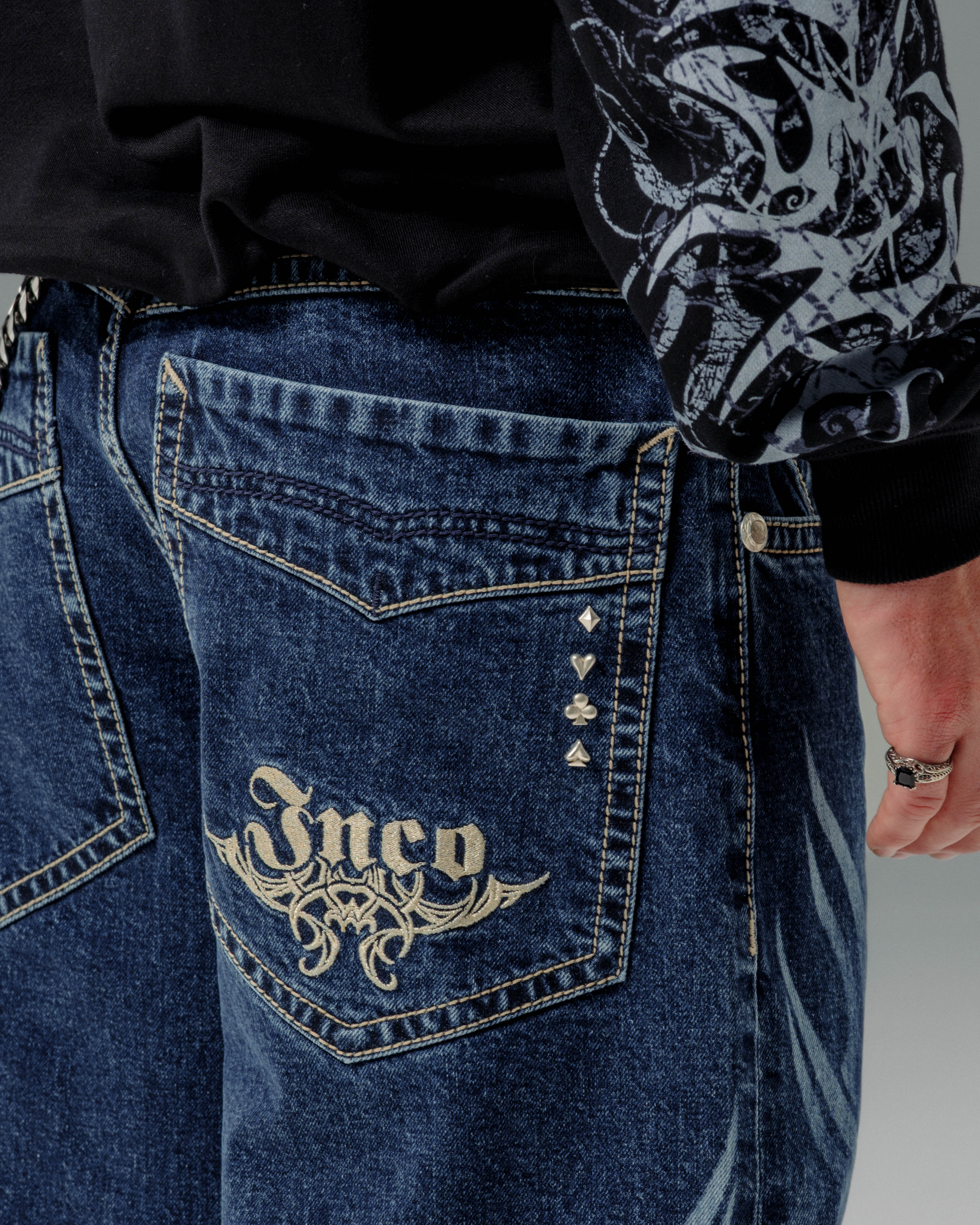 Flame Karatz Jeans. 23