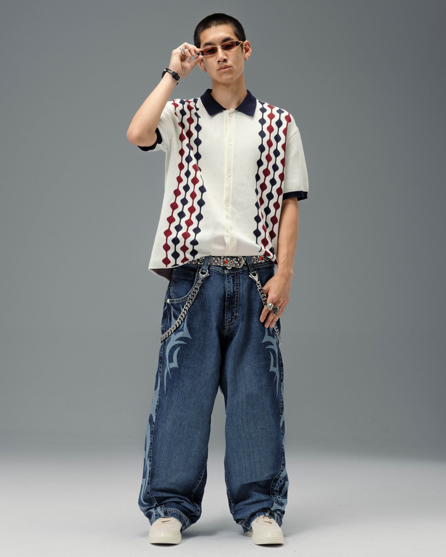 High Roller. 21". Hand-Sand Dark Stone.