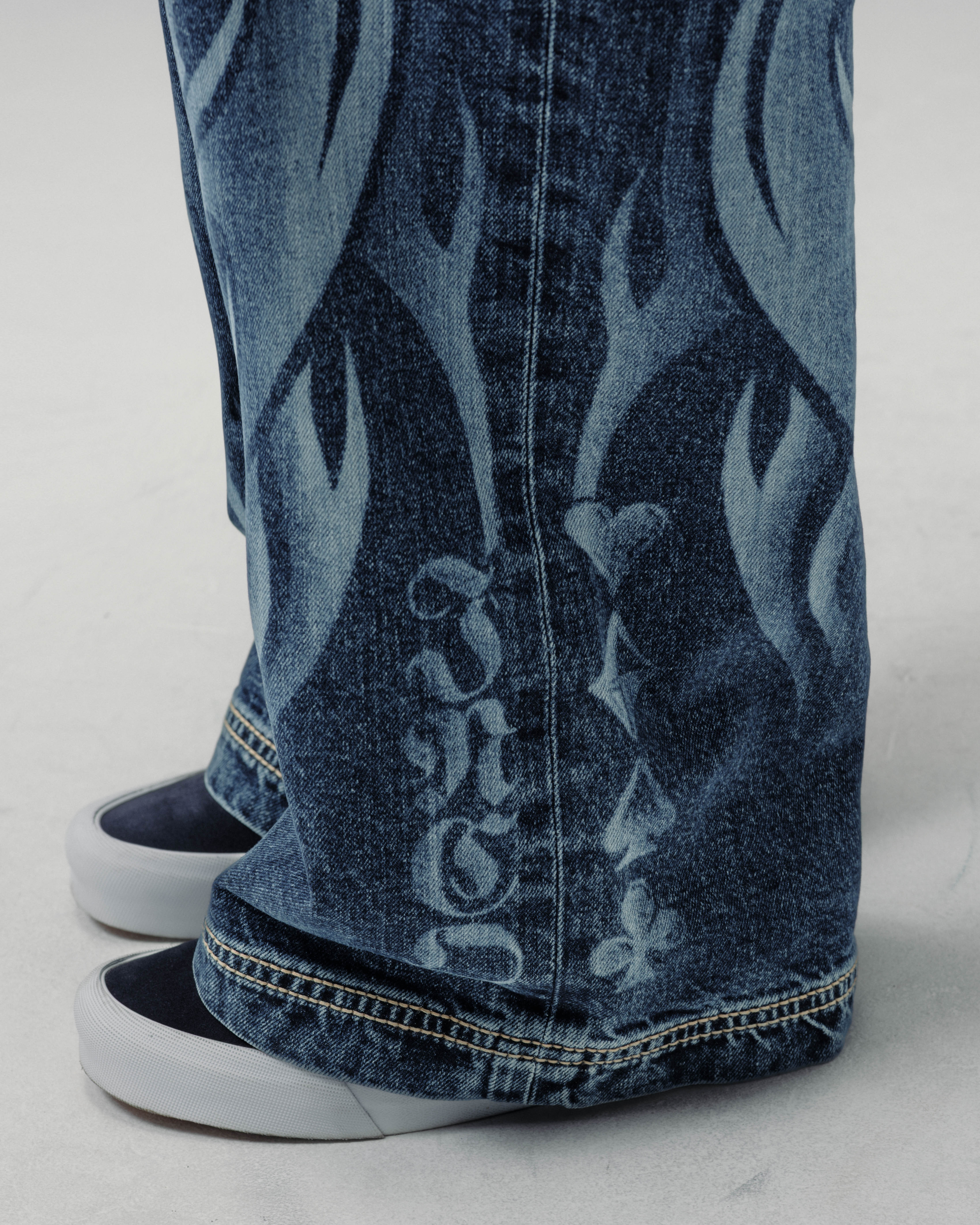 Flame Karatz Jeans. 23