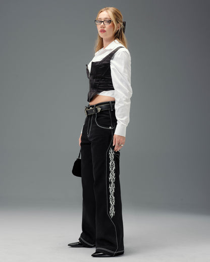 W Majestik. 23". Jet Black.