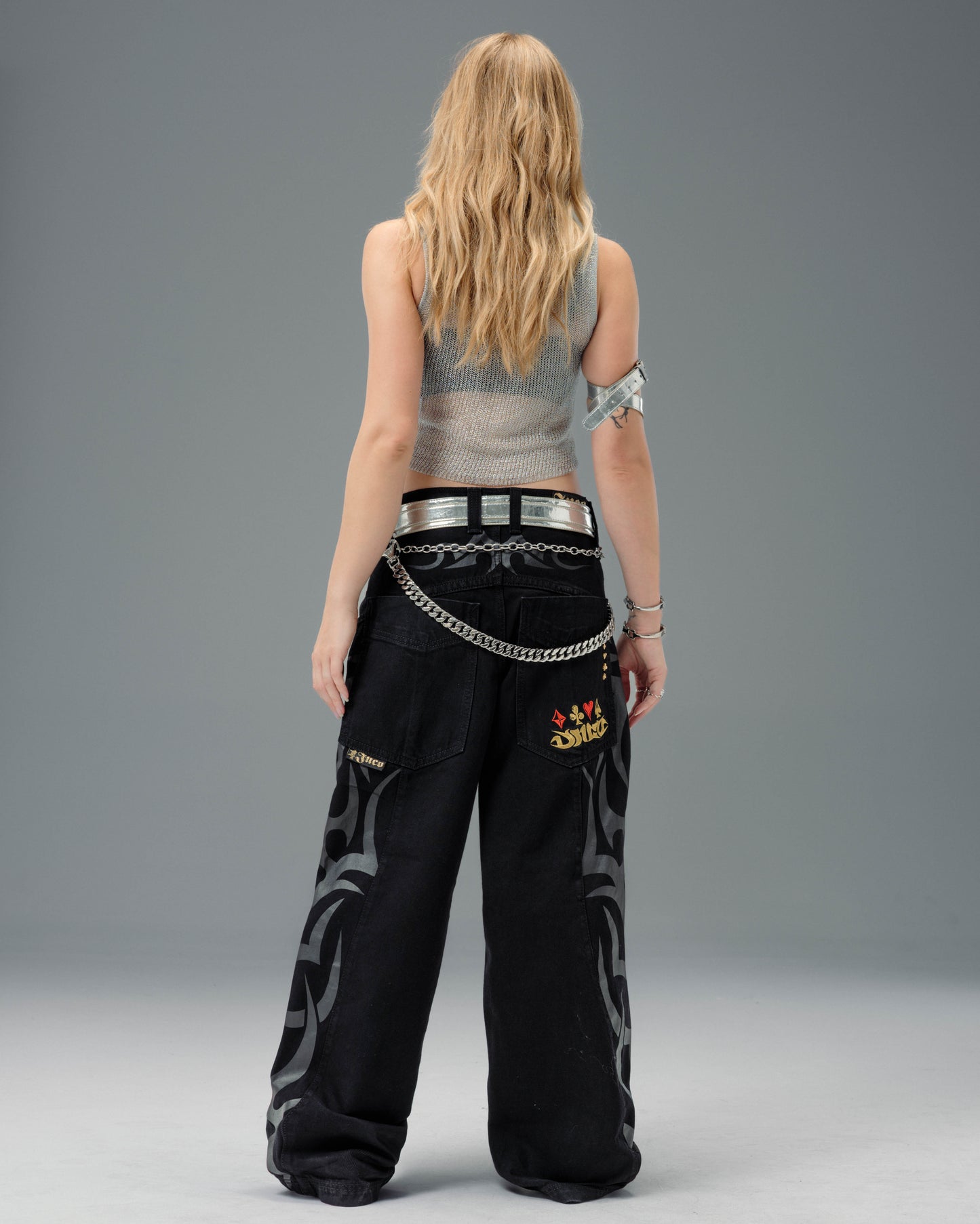 W High Roller. 21". Jet Black.