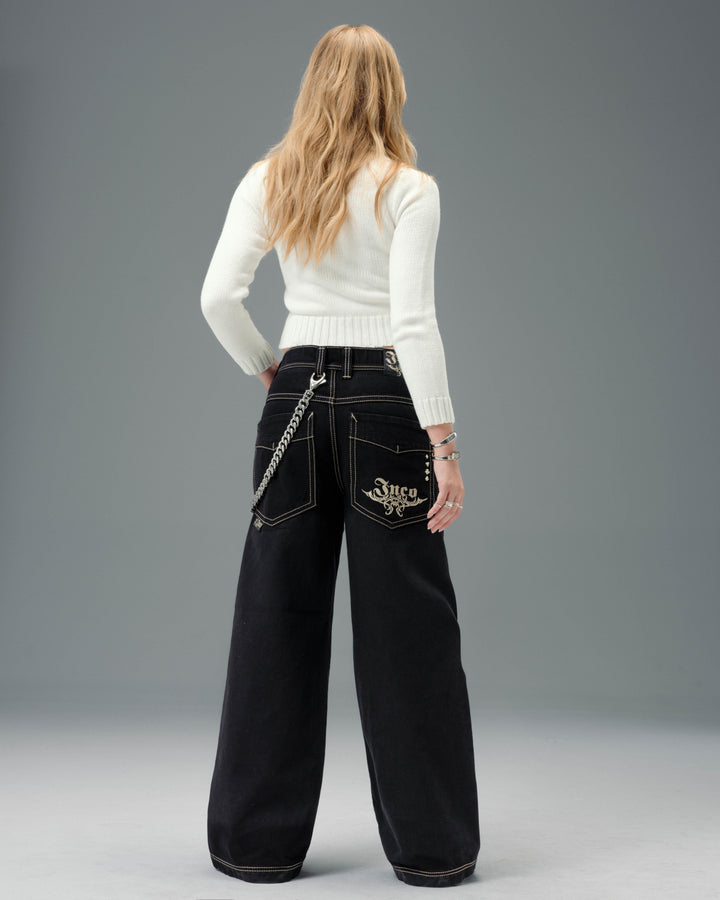 W Karatz. 23". Jet Black.