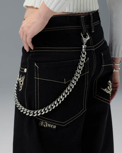 W Karatz. 23". Jet Black.