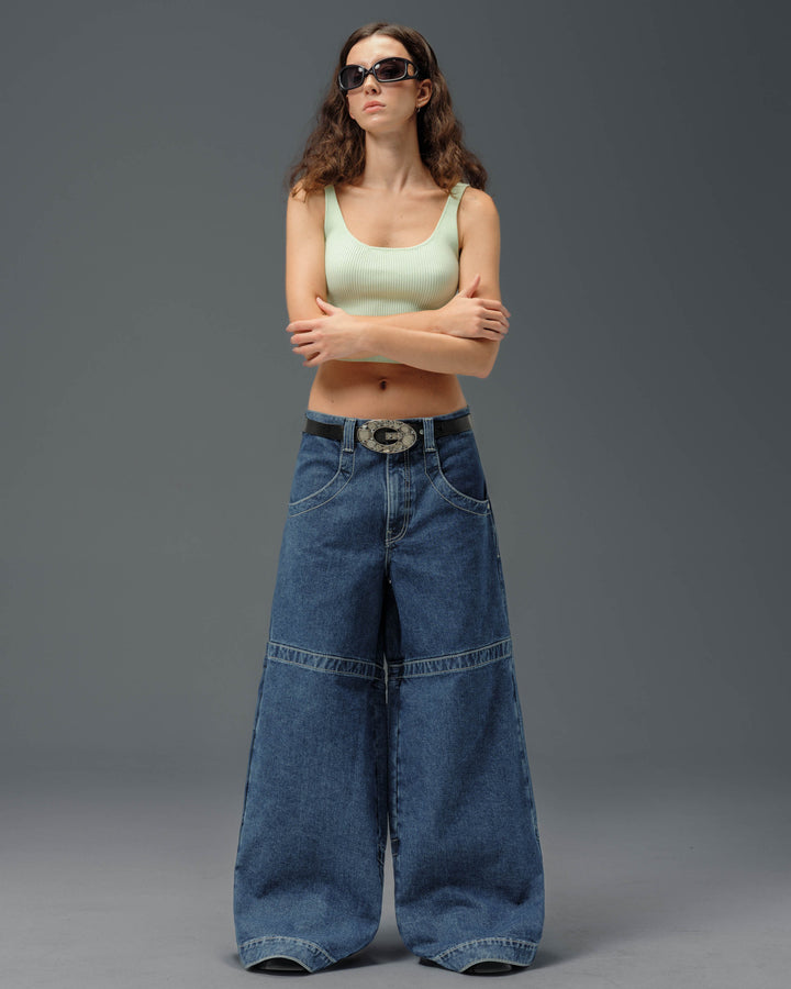 W Hangin'. 34". Dark Stone.