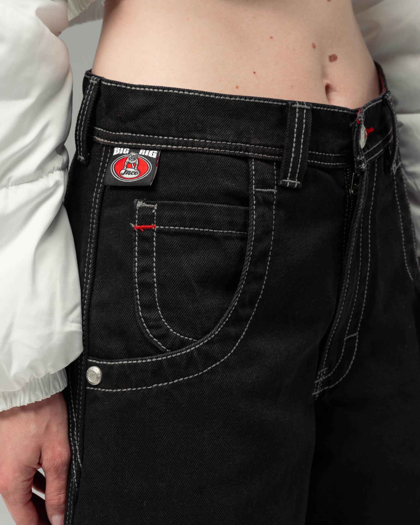 W Big Rig. 26". Jet Black.