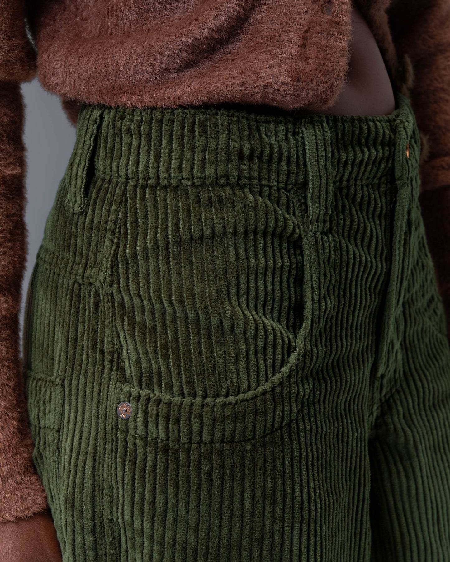 W101 Twin Cannon. 26". 4 Wale Corduroy. Moss. NEW