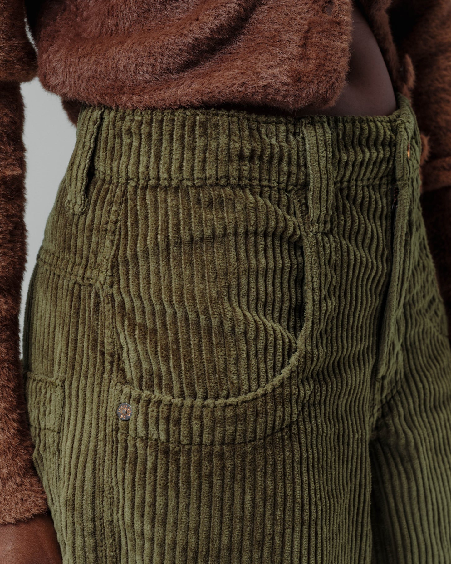 W101 Twin Cannon. 26". 4 Wale Corduroy. Moss. NEW