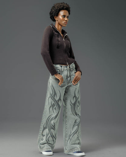 W Flame Karatz. 23". Black Vintage.