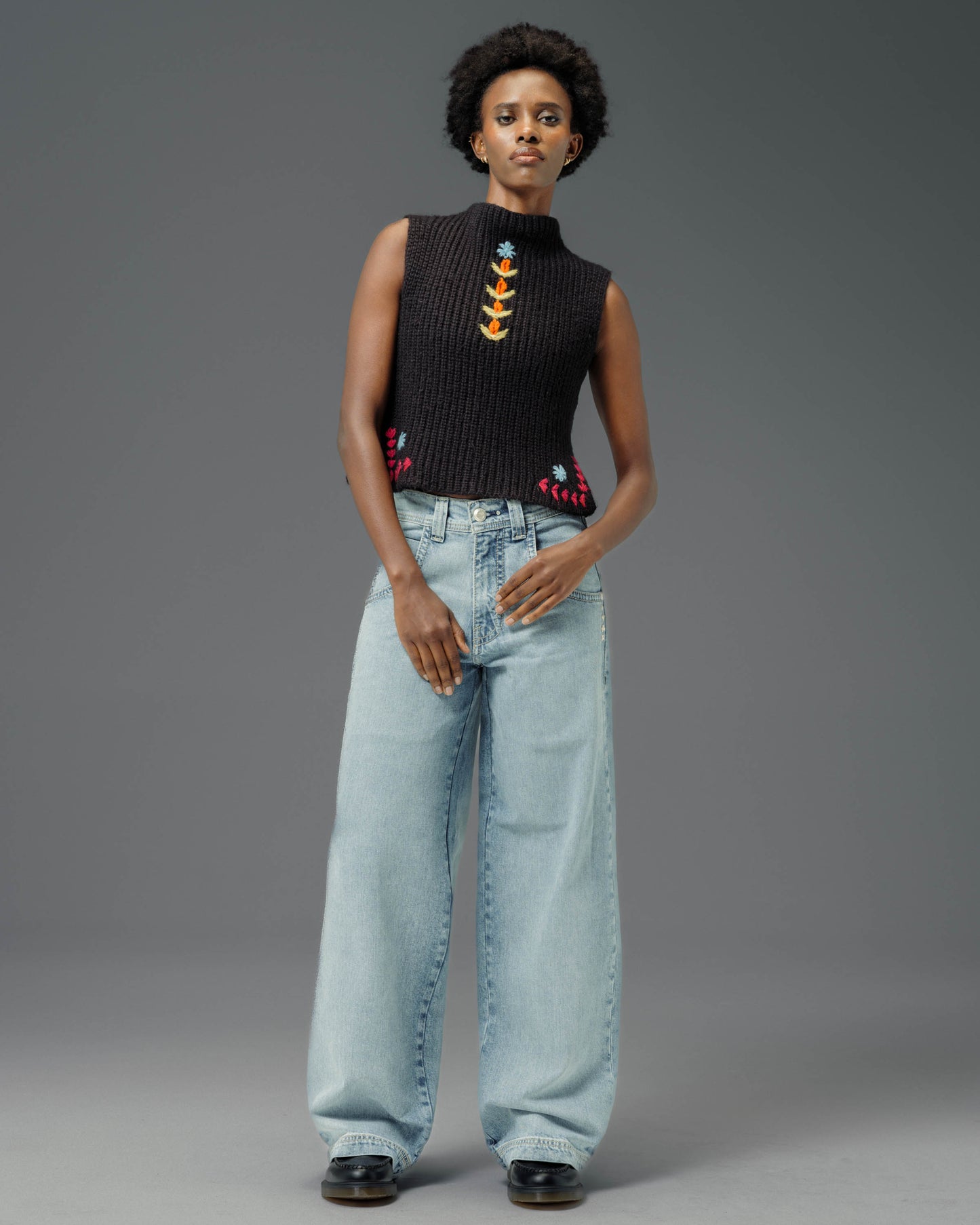 W Gambler. 23". Hand-Sand Vintage.