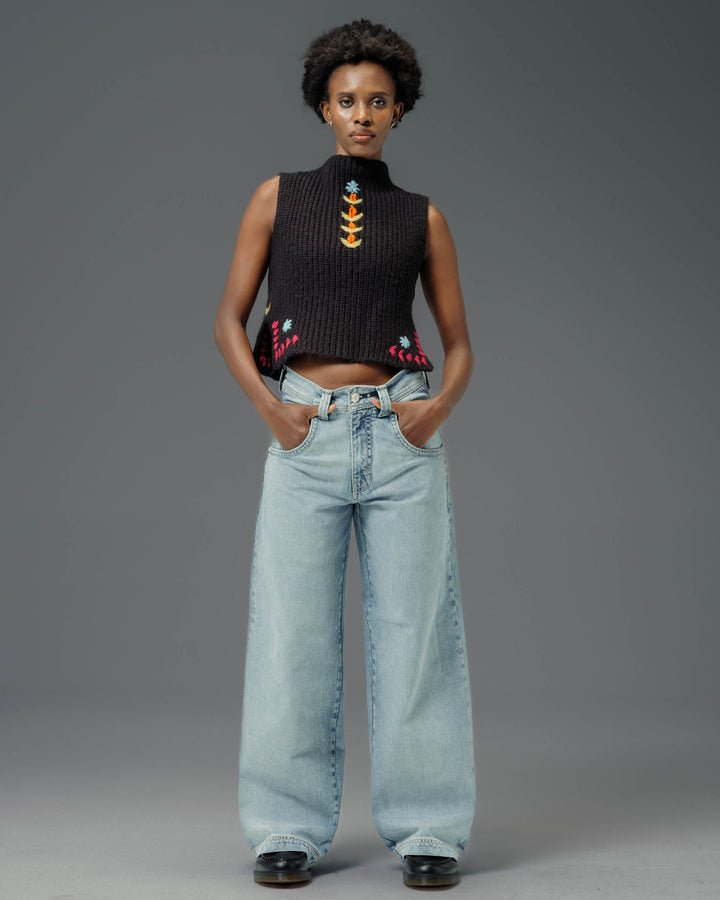 W Gambler. 23". Hand-Sand Vintage.