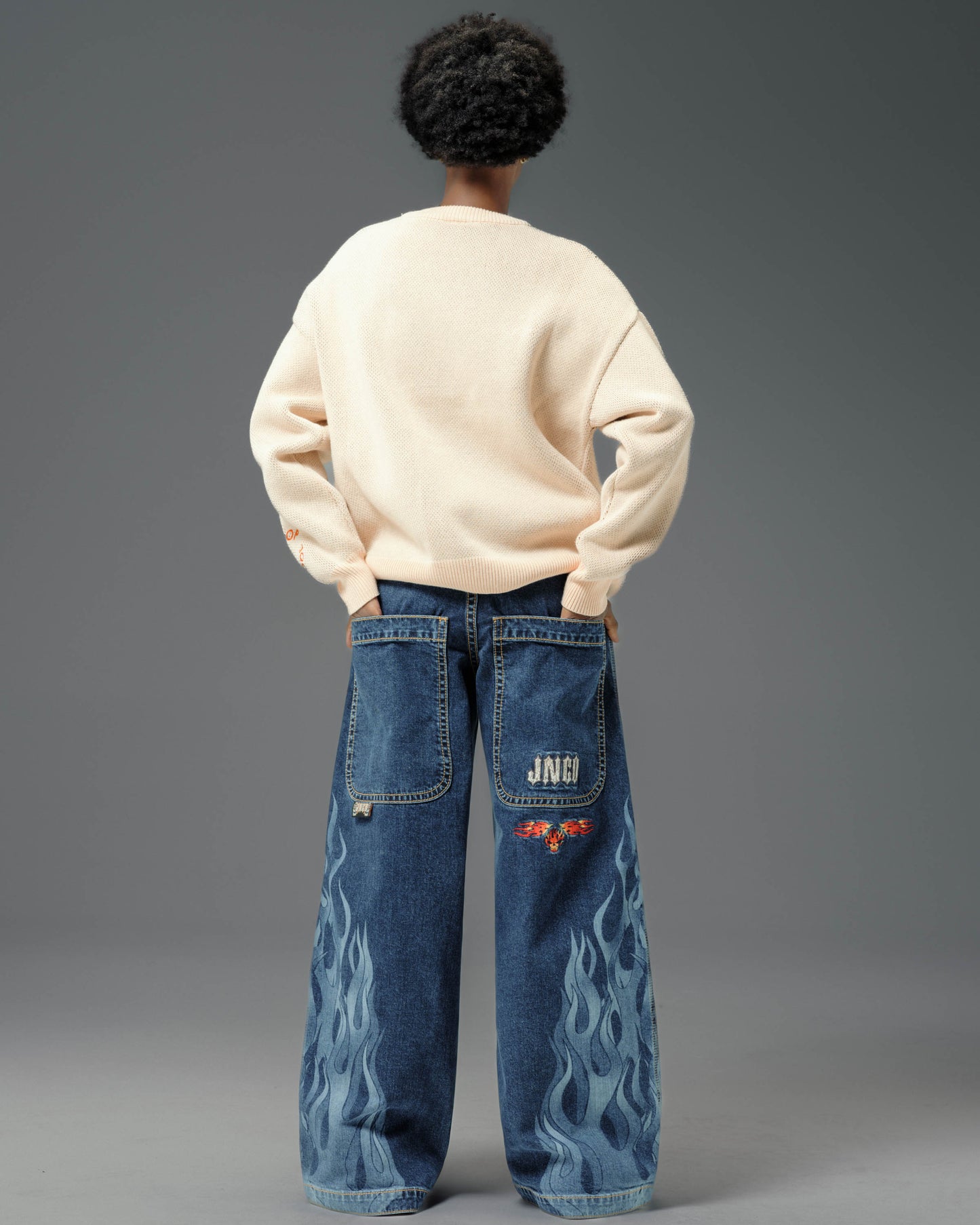 W Flame Hellfire. 26". Dark Stone.