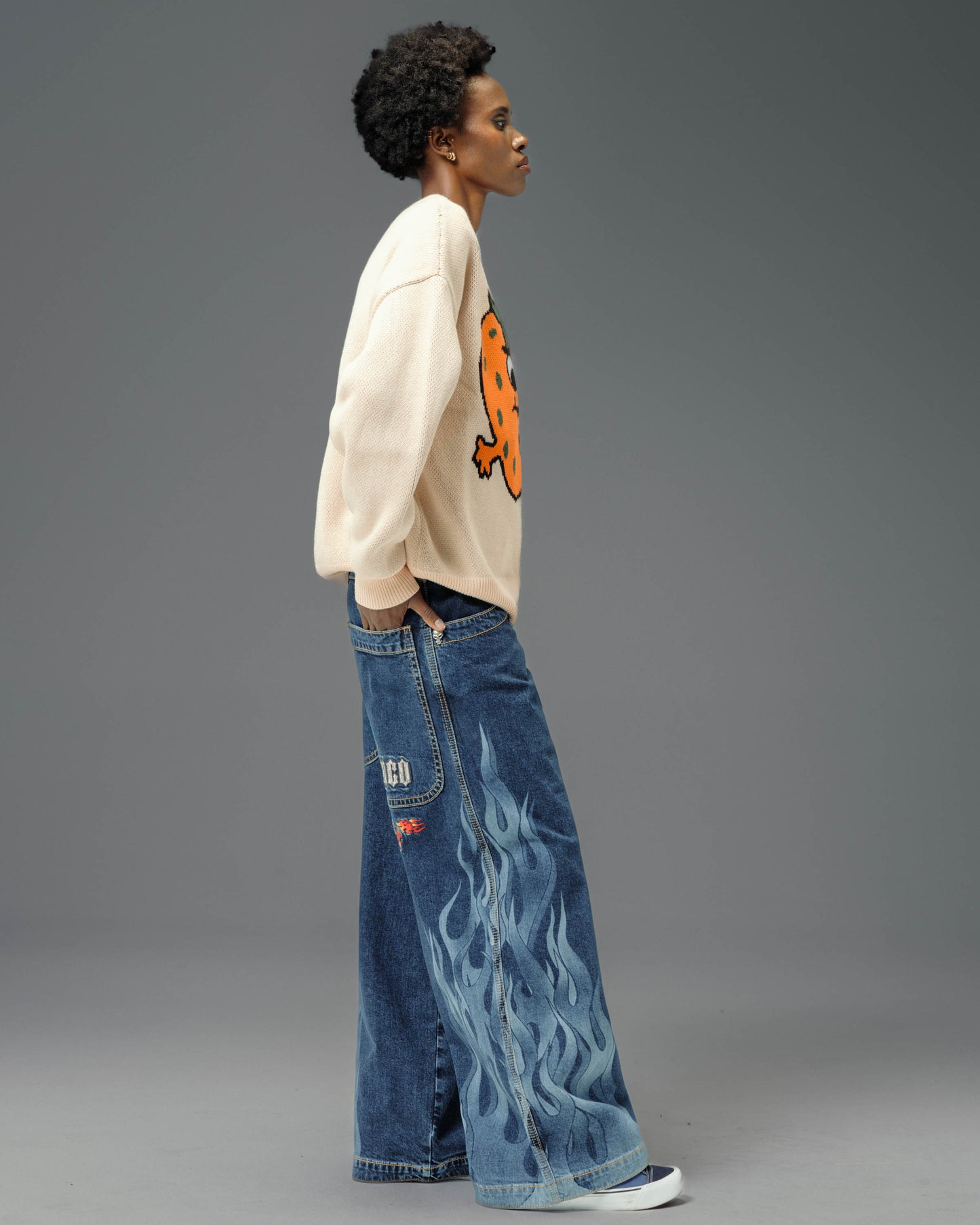 W Flame Hellfire. 26". Dark Stone.