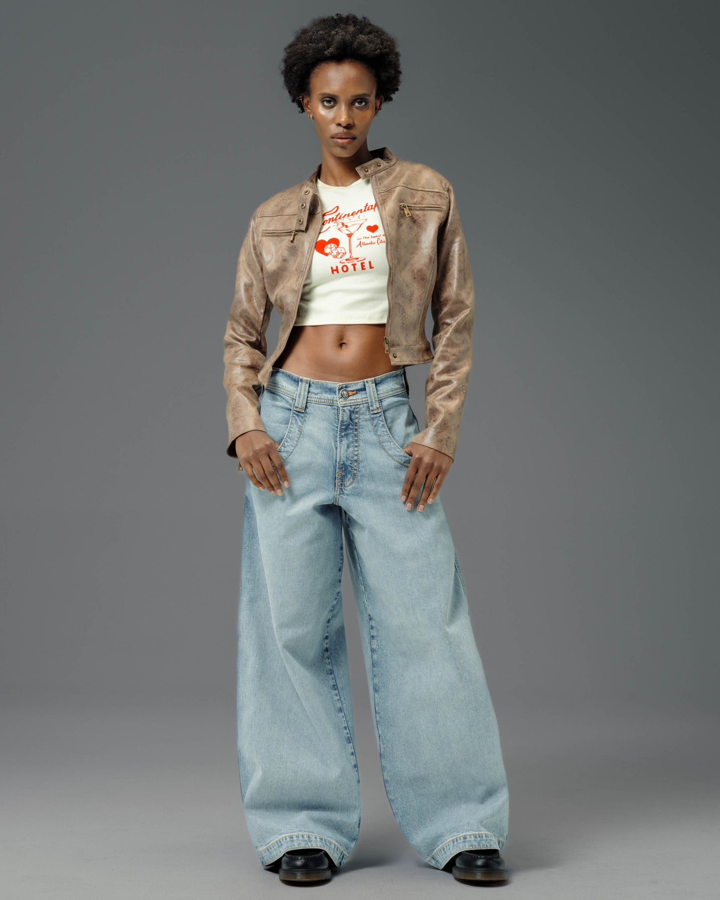 W Hellfire. 26". Hand-Sand Vintage.