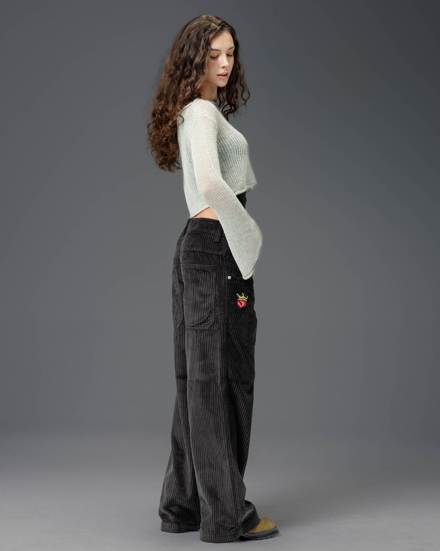 W179 Pipes. 23". 4 Wale Corduroy. Black.