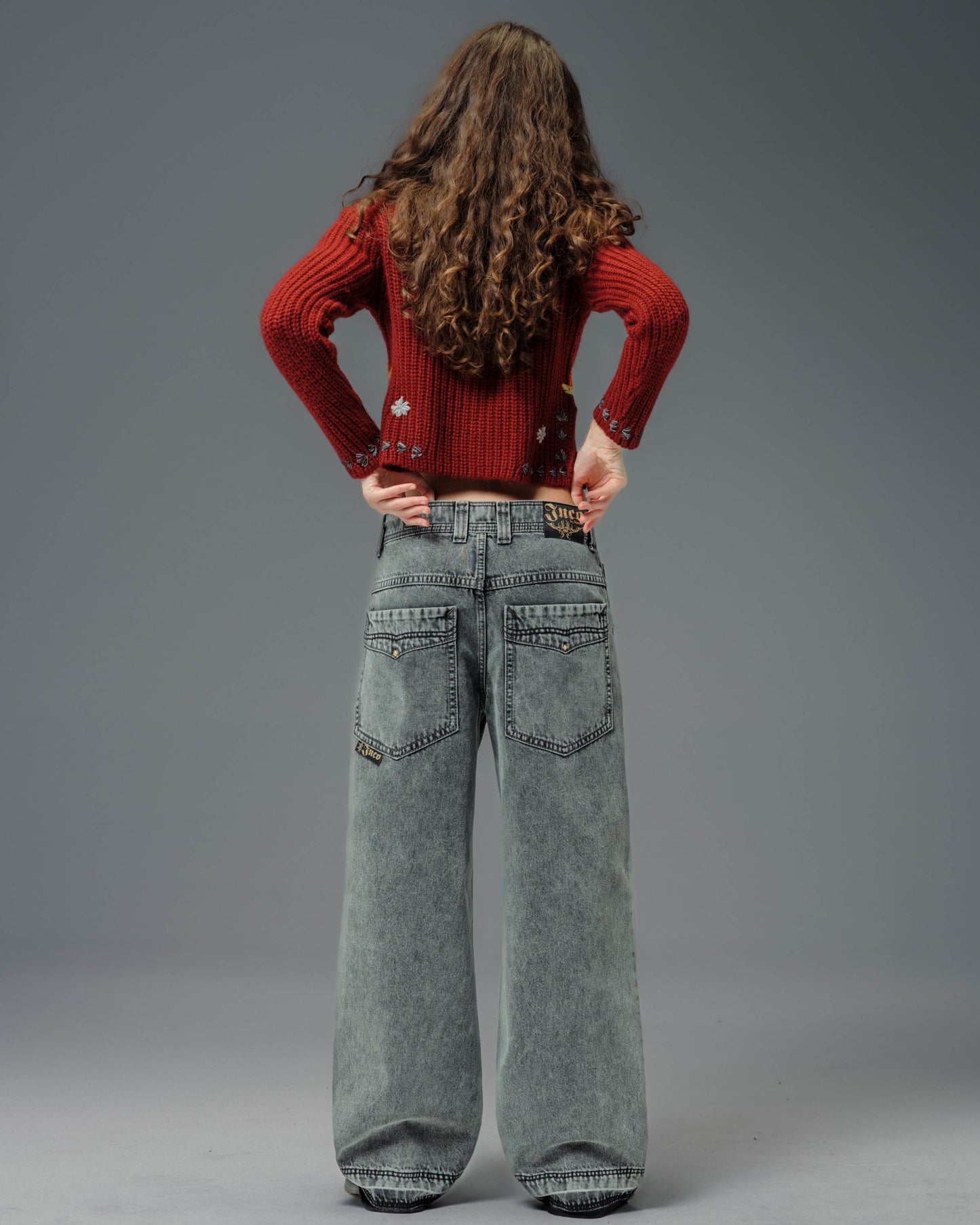 W Gambler. 23". Black Vintage.