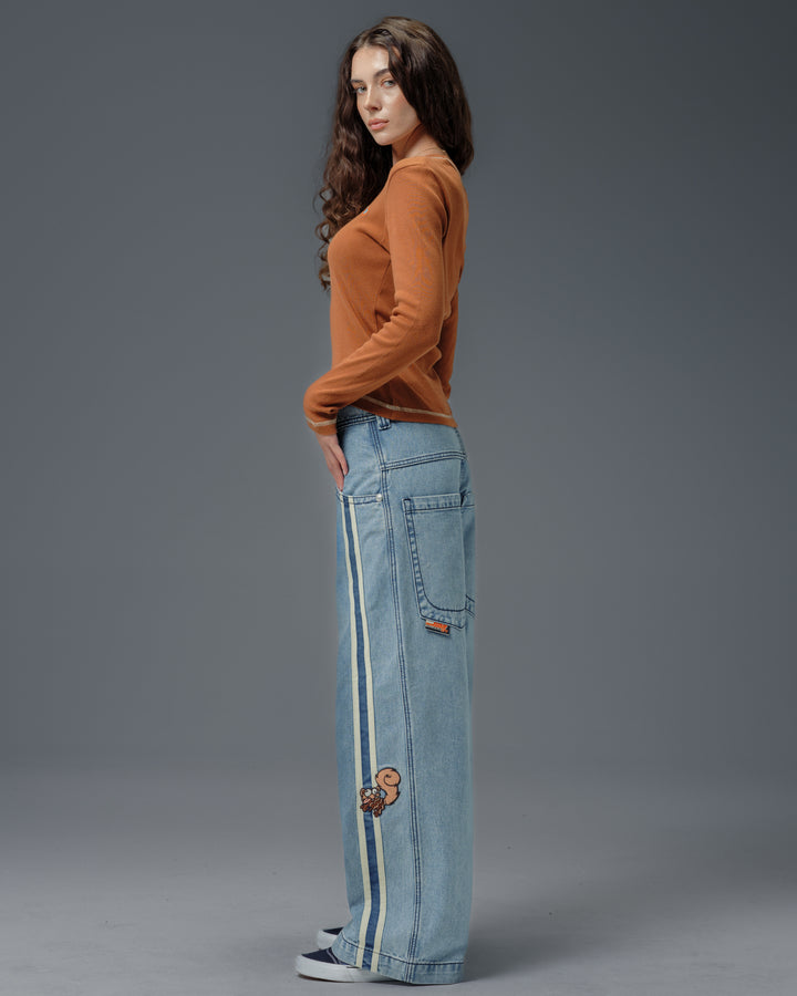 W Road Kill. 24". Antique.