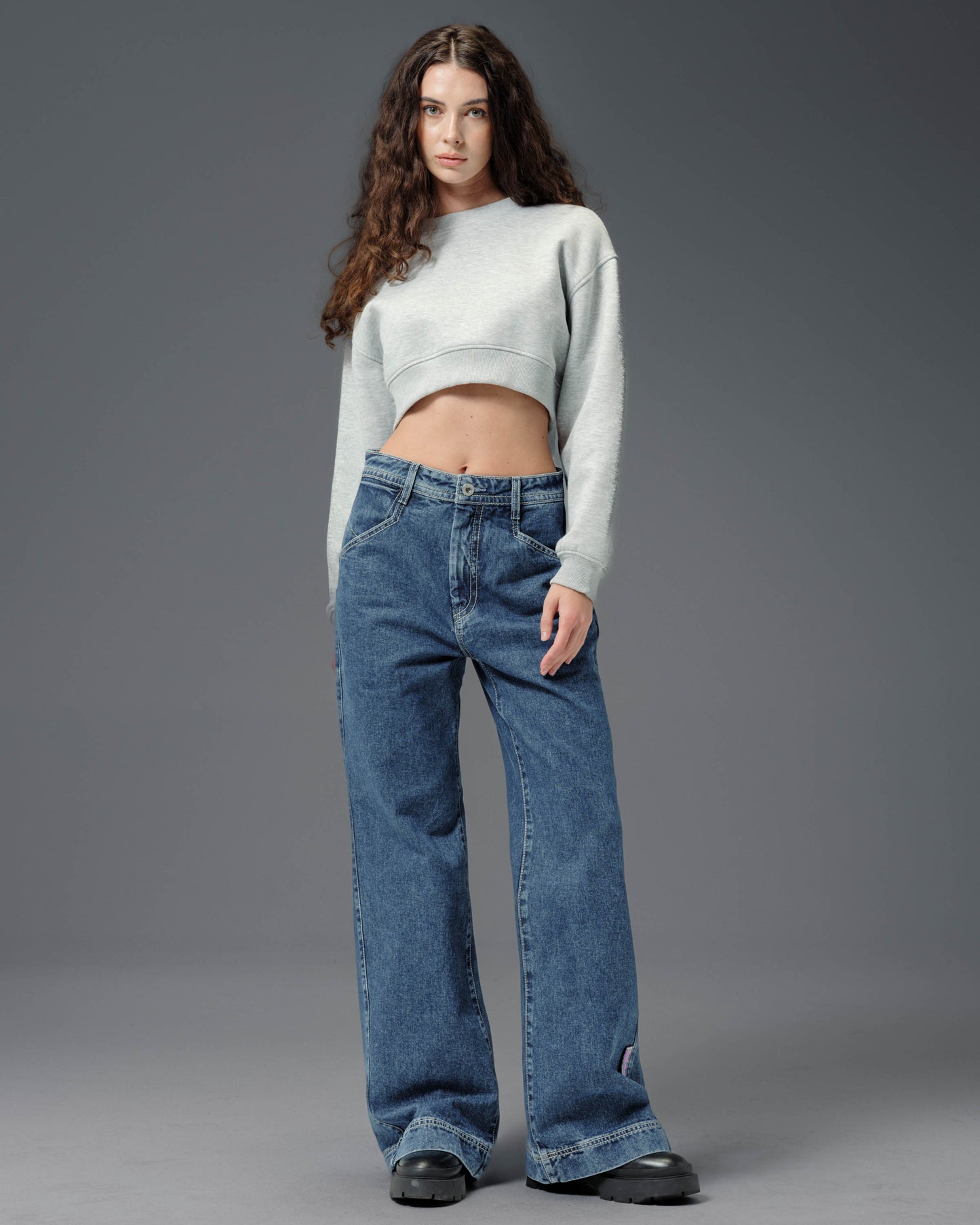 Crush City. 24". Dark Stone.