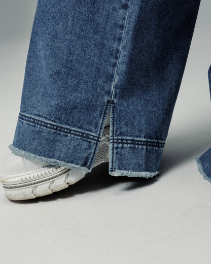 W Destroyer. 32”. Dark Stone.