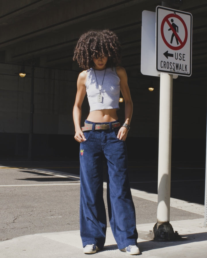 W179 Pipes. 23". 4 Wale Corduroy. Navy.