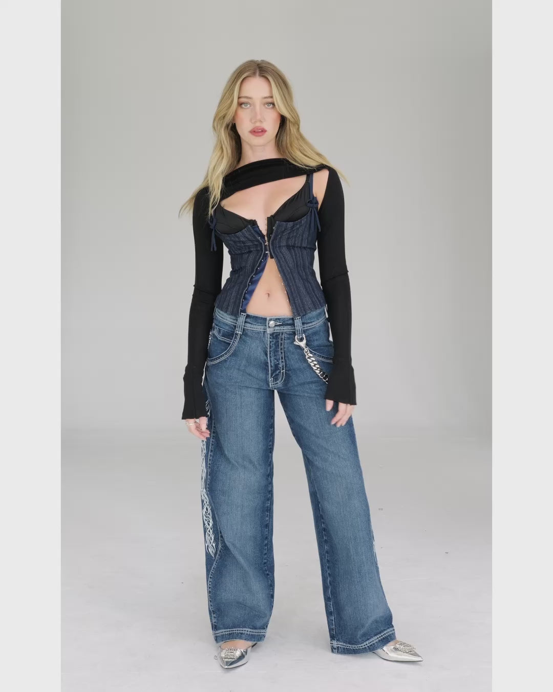 Majestik Jeans. 23